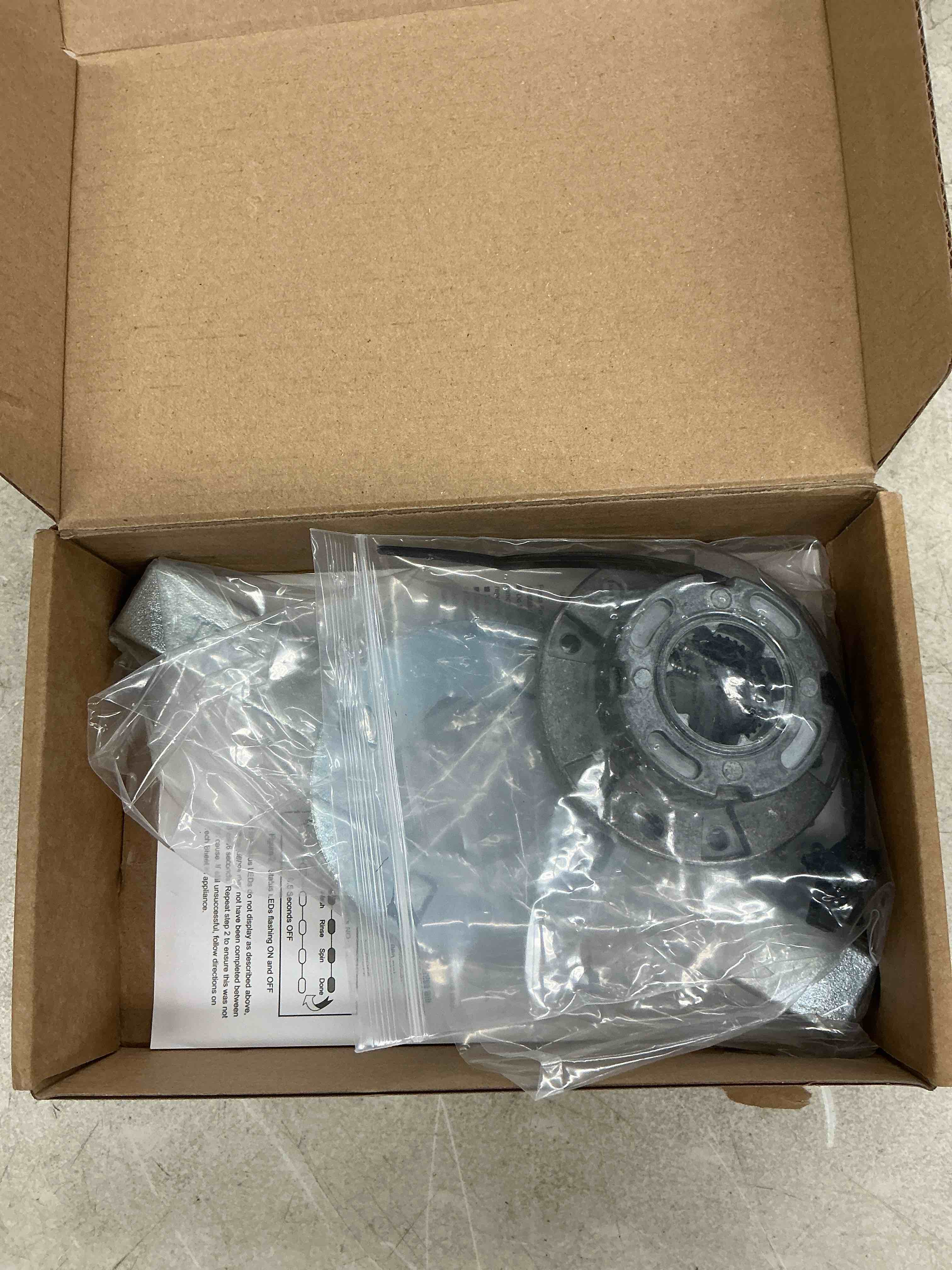 https://s3.amazonaws.com/lotting-images-prod/EmanualPiazza/BRN3778817_1774966594719.jpeg