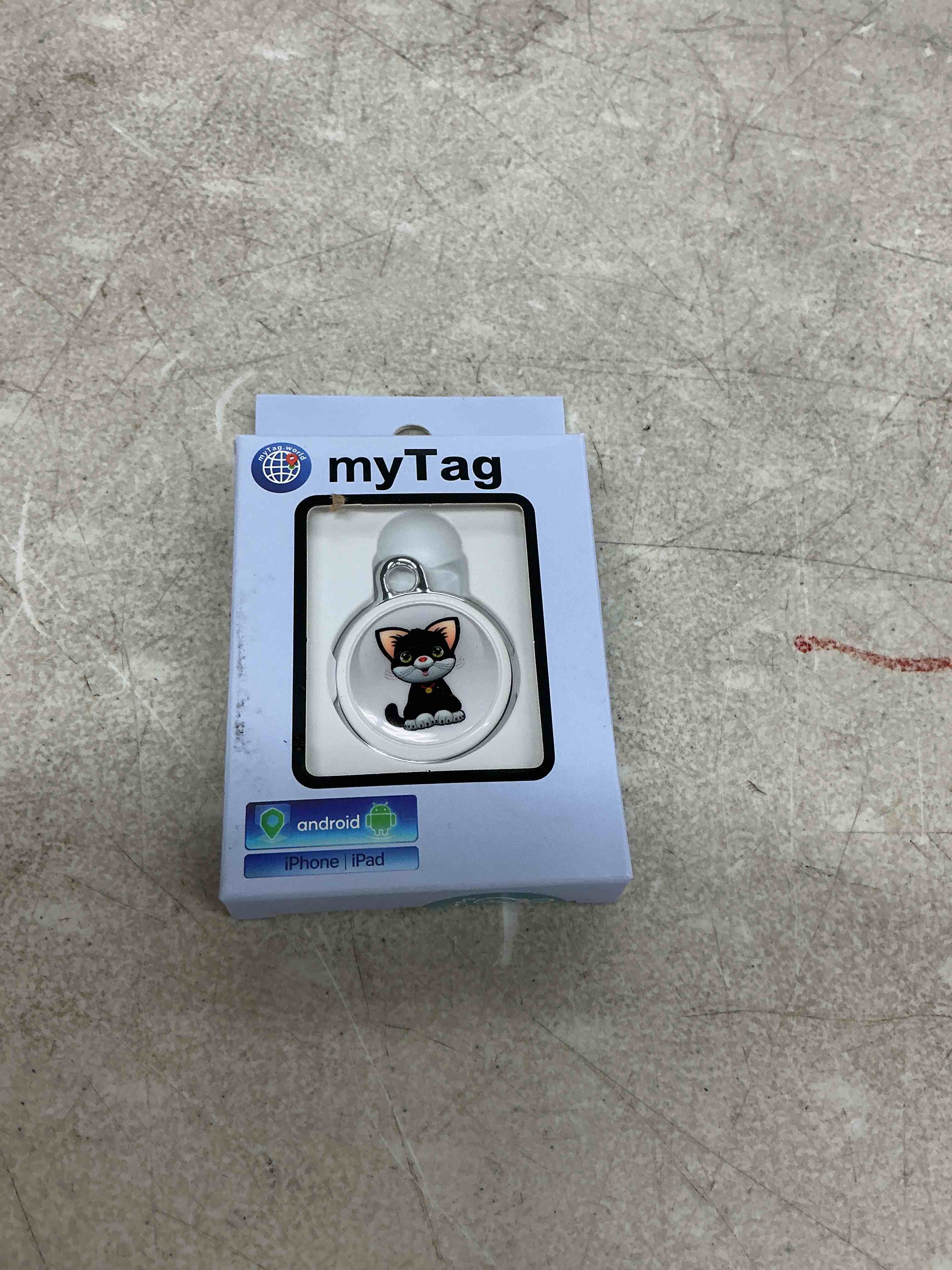 Condition photo showing Good Condition for gps pet tracker with apple find my network, android compatibility, real-time location tracking, water-resistant (dingweiqi001)