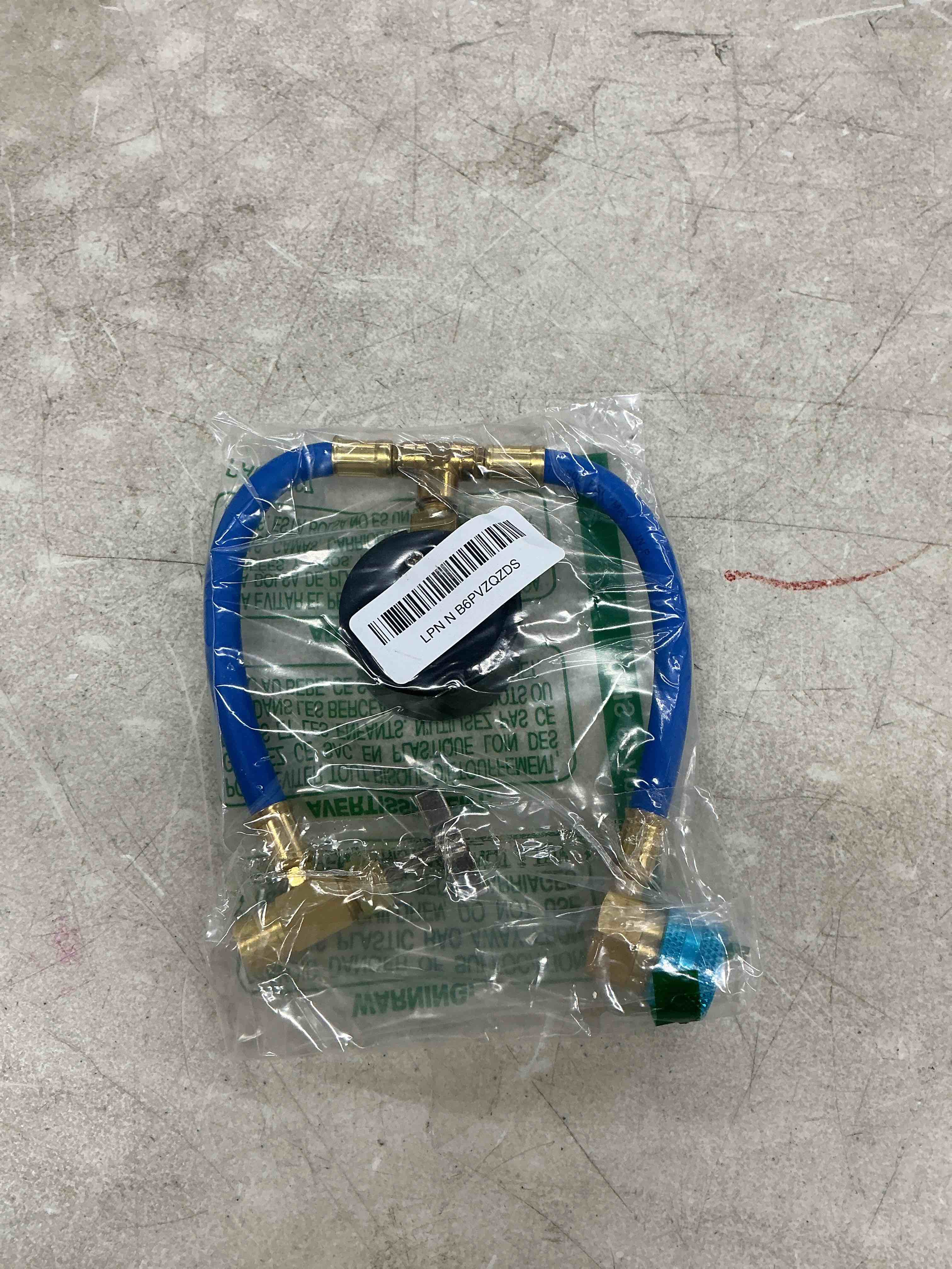 Condition photo showing Good Condition for r1234yf charging hose with gauge kits, r-1234yf adapter 1/2 lh can opener tap, a/c service hose refrigerant cans taper sets