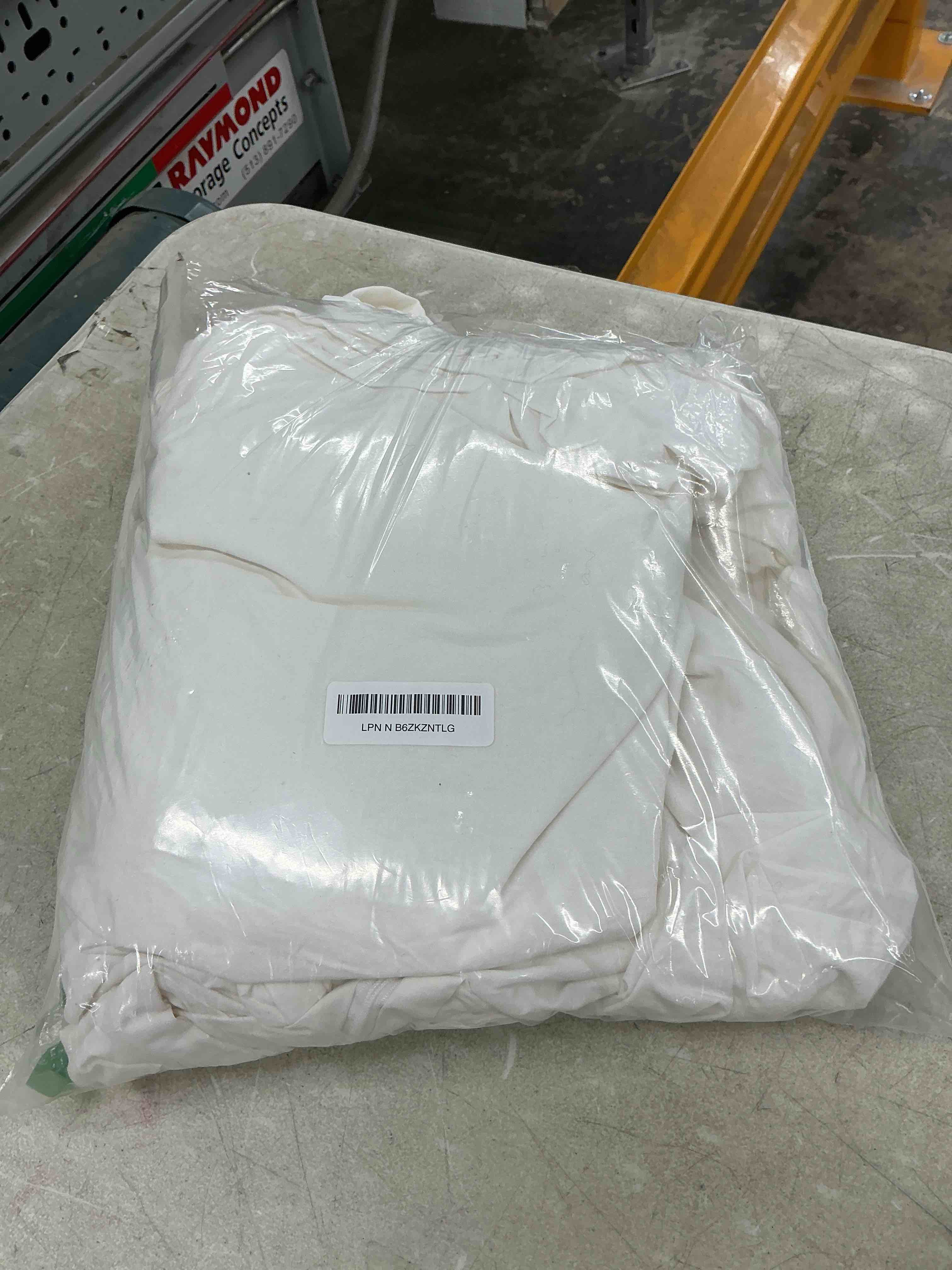 Condition photo showing Good Condition for bedsure 100% washed cotton duvet cover oversized queen - natural white minimalist cotton duvet cover linen like - gentlesoft™ plain simple bedding (natural white,oversized queen, 98"x98") oversized queen (98" x 98") 01 - natural white (no comforter)