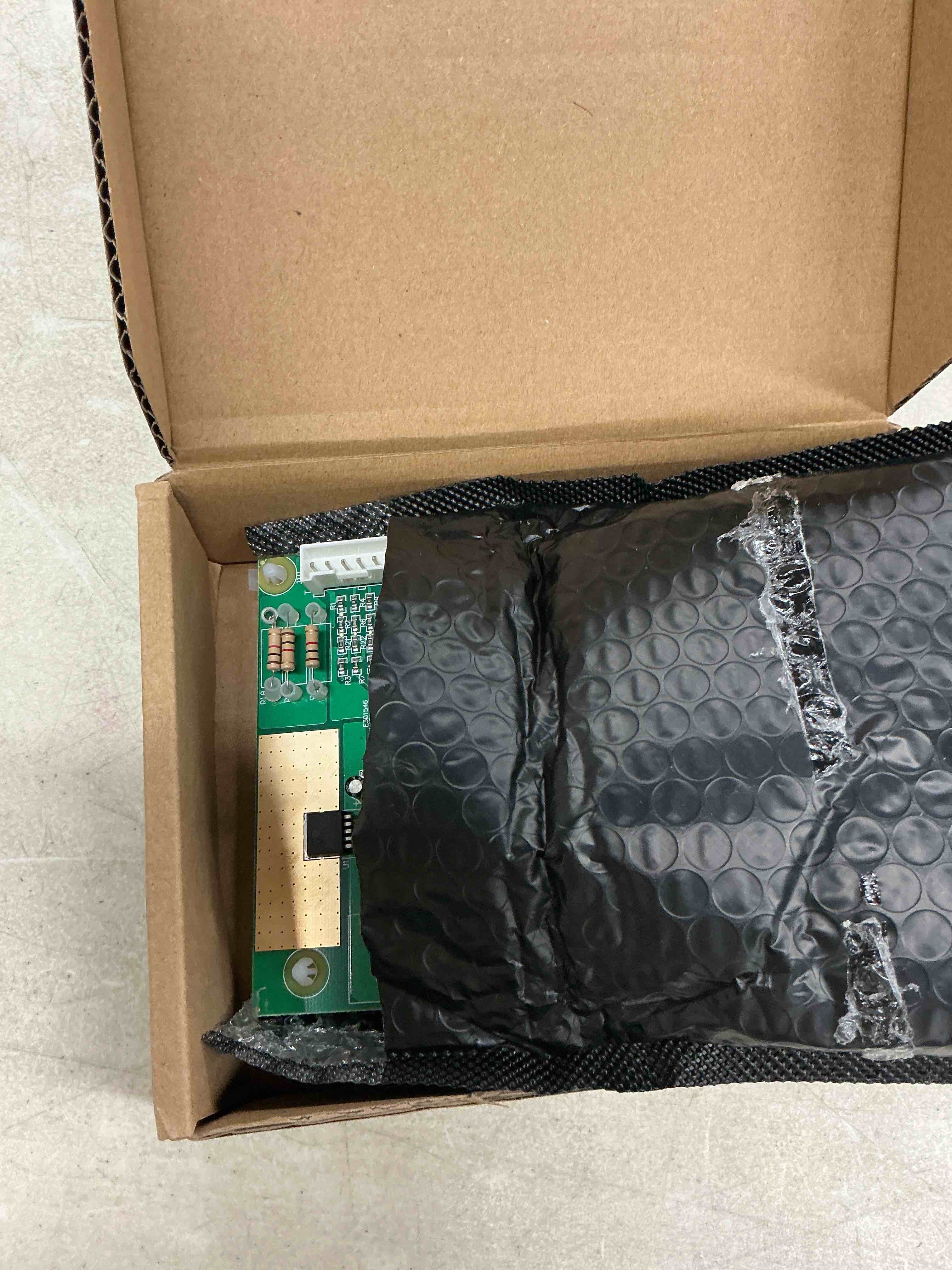 https://s3.amazonaws.com/lotting-images-prod/EmanualPiazza/BRN3781883_1777469884951.jpeg