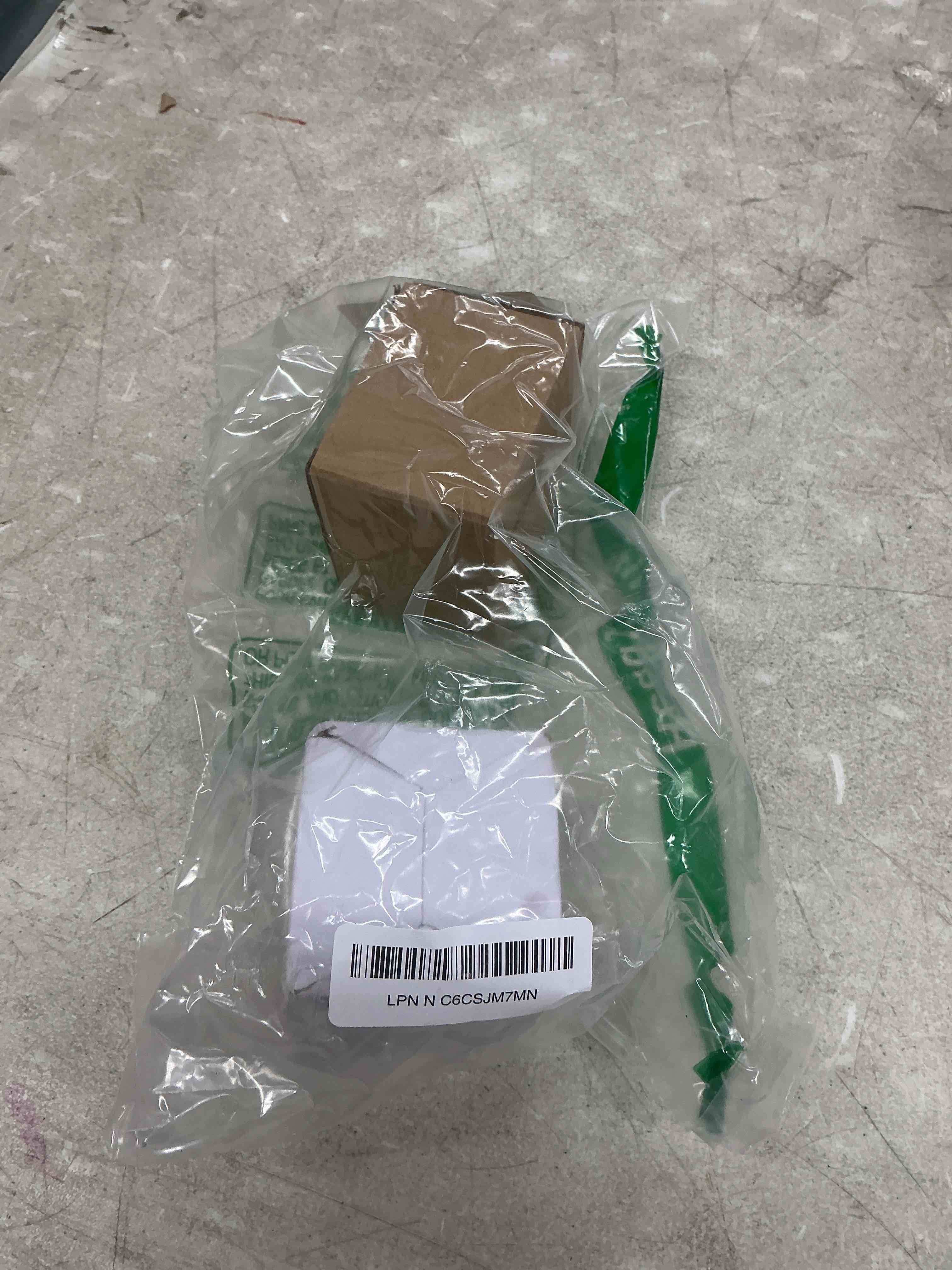 https://s3.amazonaws.com/lotting-images-prod/EmanualPiazza/BRN3782423_1777574577979.jpeg