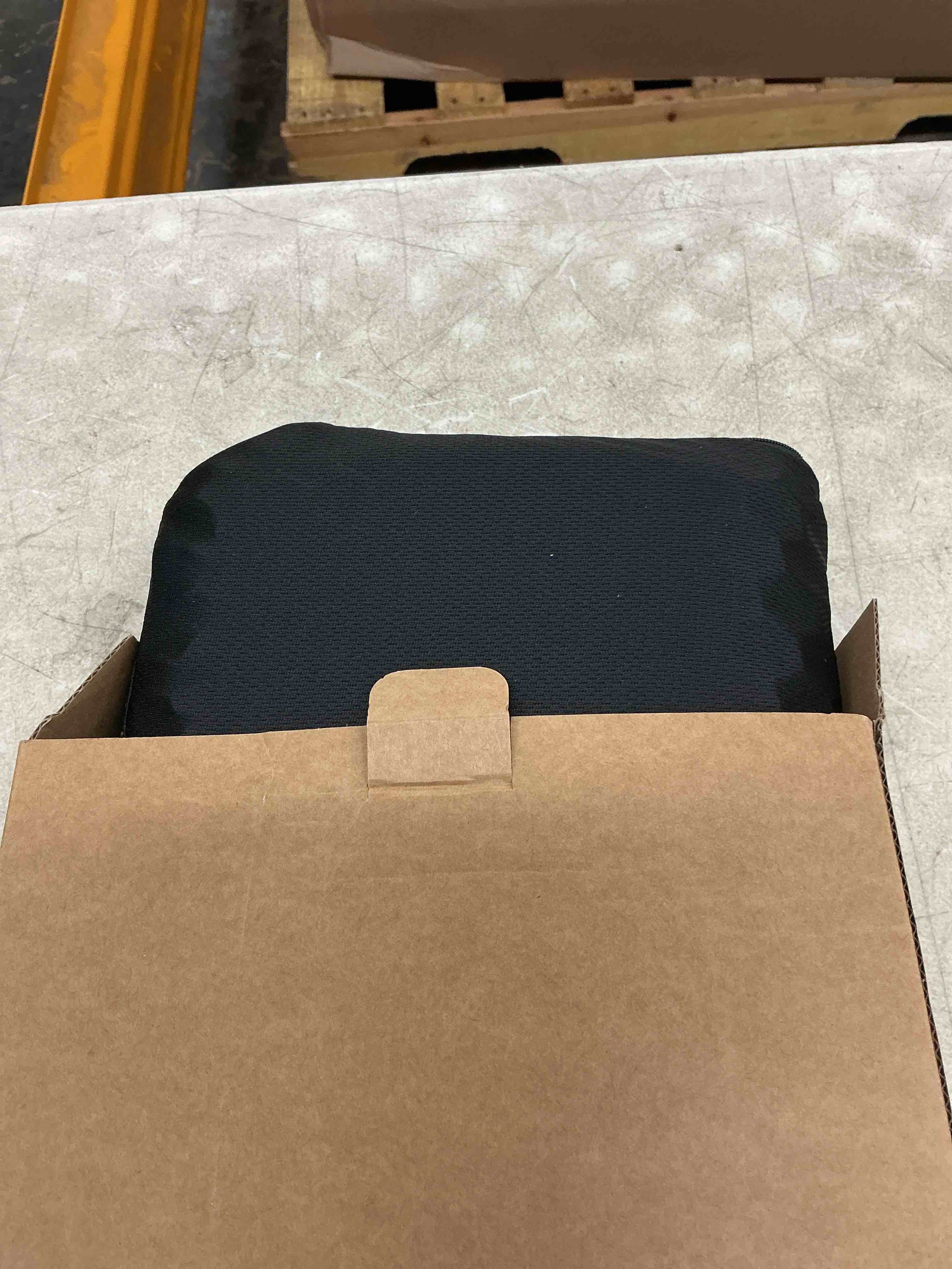 https://s3.amazonaws.com/lotting-images-prod/EmanualPiazza/BRN3782511_1777642880290.jpeg