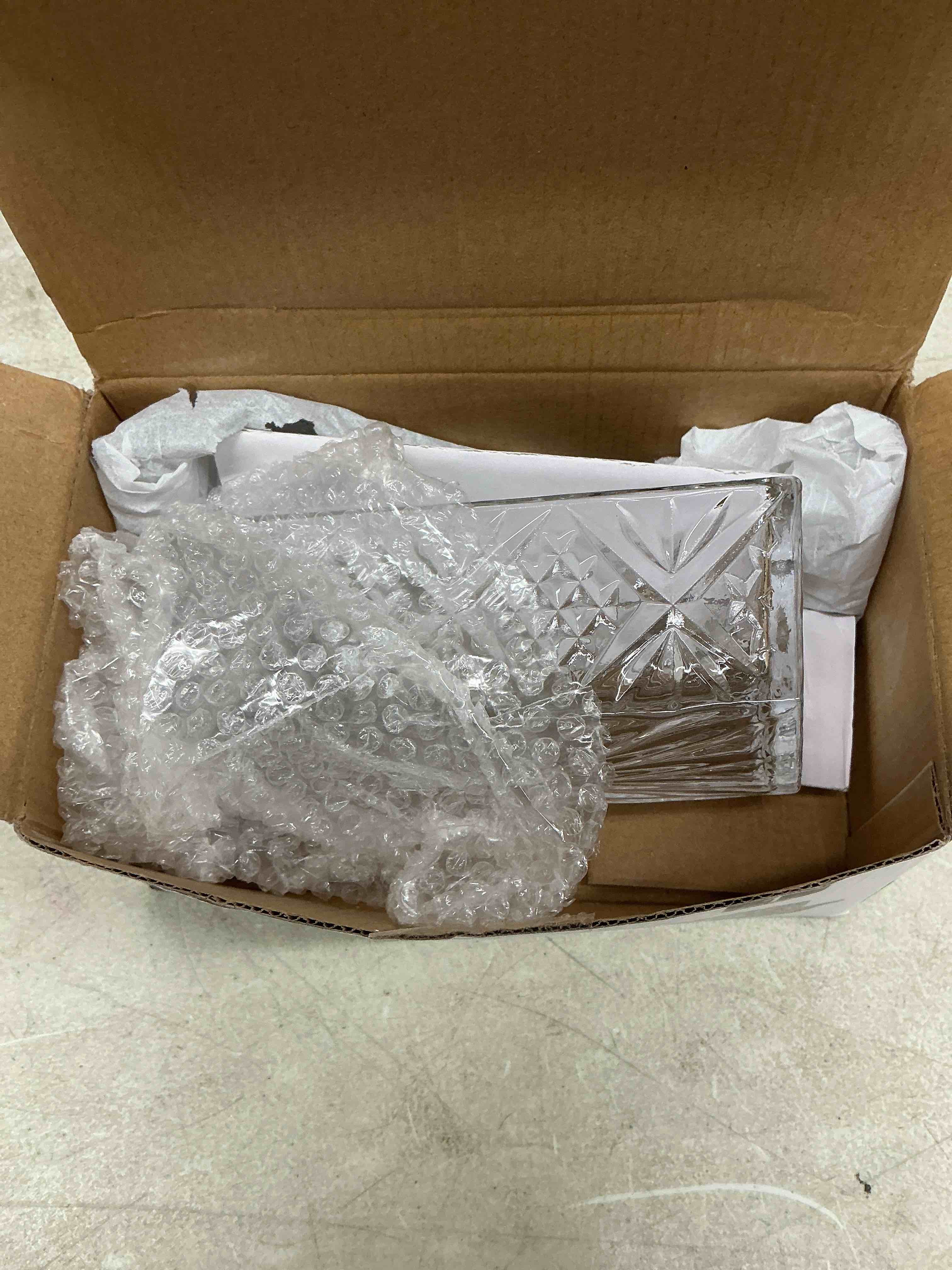 https://s3.amazonaws.com/lotting-images-prod/EmanualPiazza/BRN3782624_1777649617482.jpeg