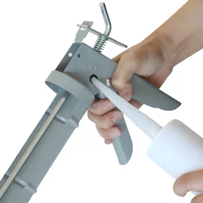 project source 10 -oz smooth rod caulk gun