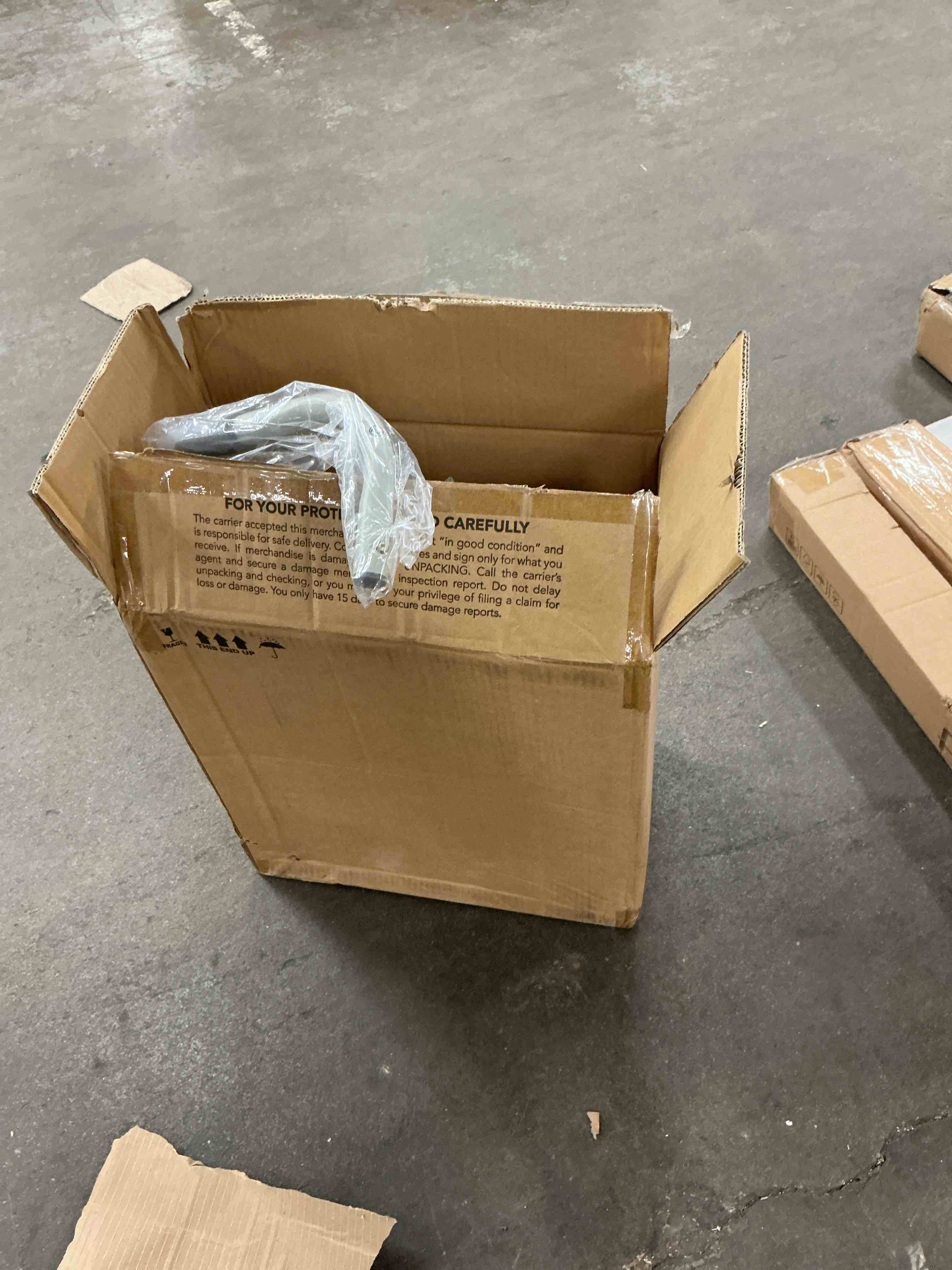https://s3.amazonaws.com/lotting-images-prod/EmanualPiazza/BRN4288738_1775844720919.jpeg