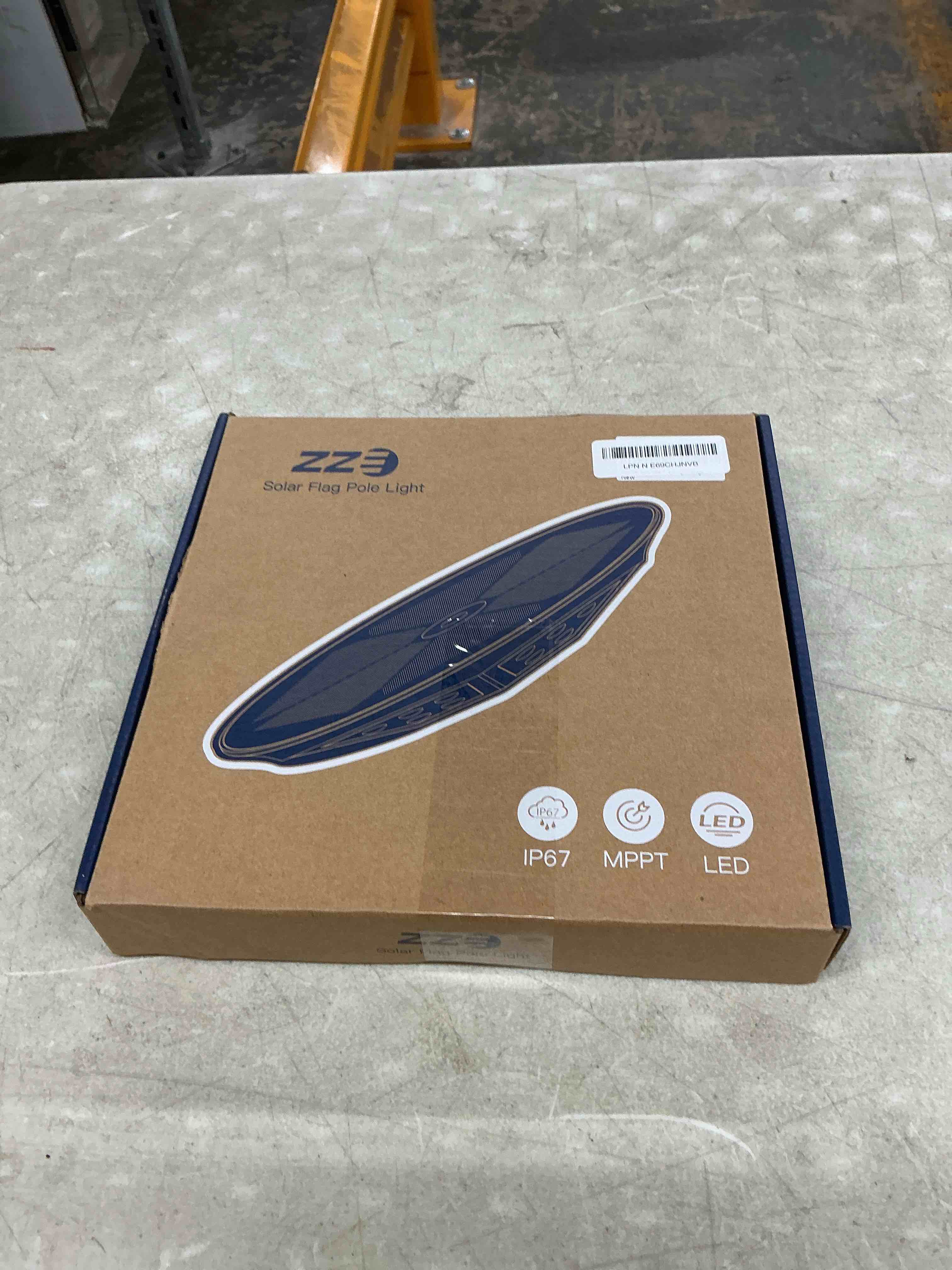 Condition photo showing Good Condition for flag pole light solar powered, 3000lm flagpole light outdoor ip67 waterproof dusk to dawn for 24 hours double lighting coverage (black)
