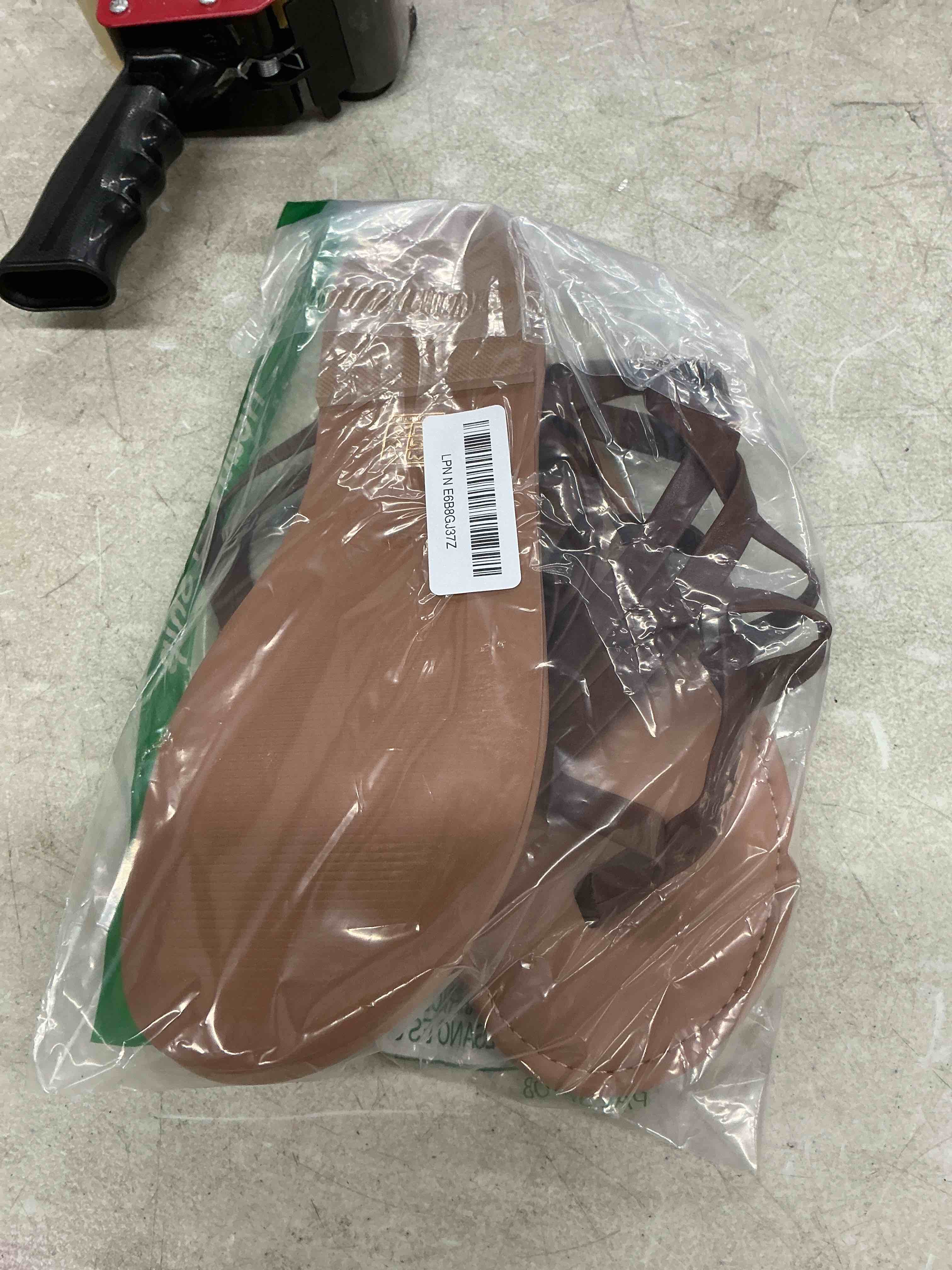 Condition photo showing Good Condition for luoika women's wide width flat sandals, flip flop slides sandal casual strapy sandal slip on summer beach shoes for women. 10 x-wide brown 102