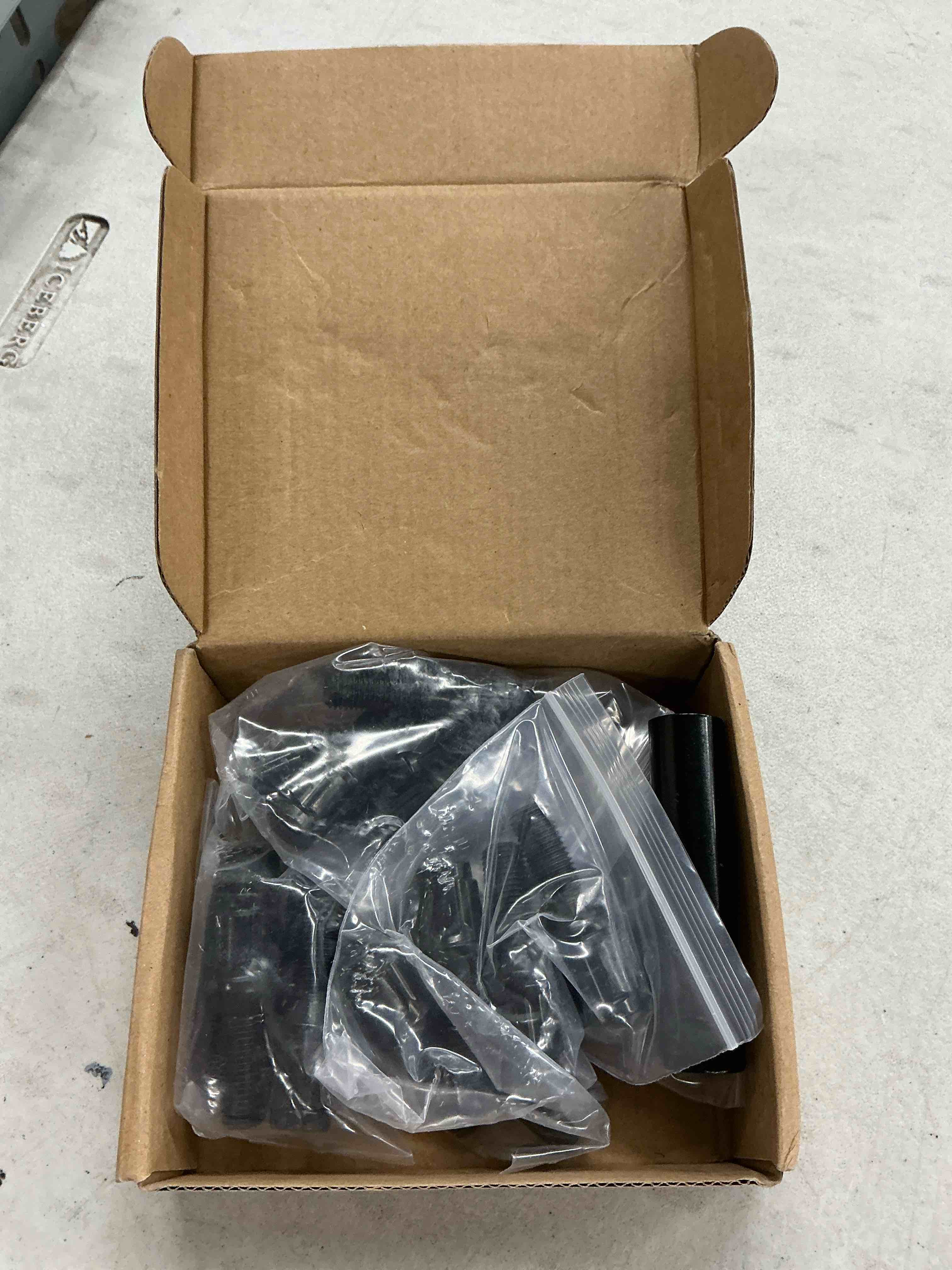 Condition photo showing Good Condition for gasupply m12x1.5 lug bolts 28mm shank fit for bmw bmw 3 7 series m5 m6 z3 z4 z8, black 12x1.5 spline lug bolt stock stud cone seat, 20pcs +1pcs 3/4" & 13/16" hex socket key