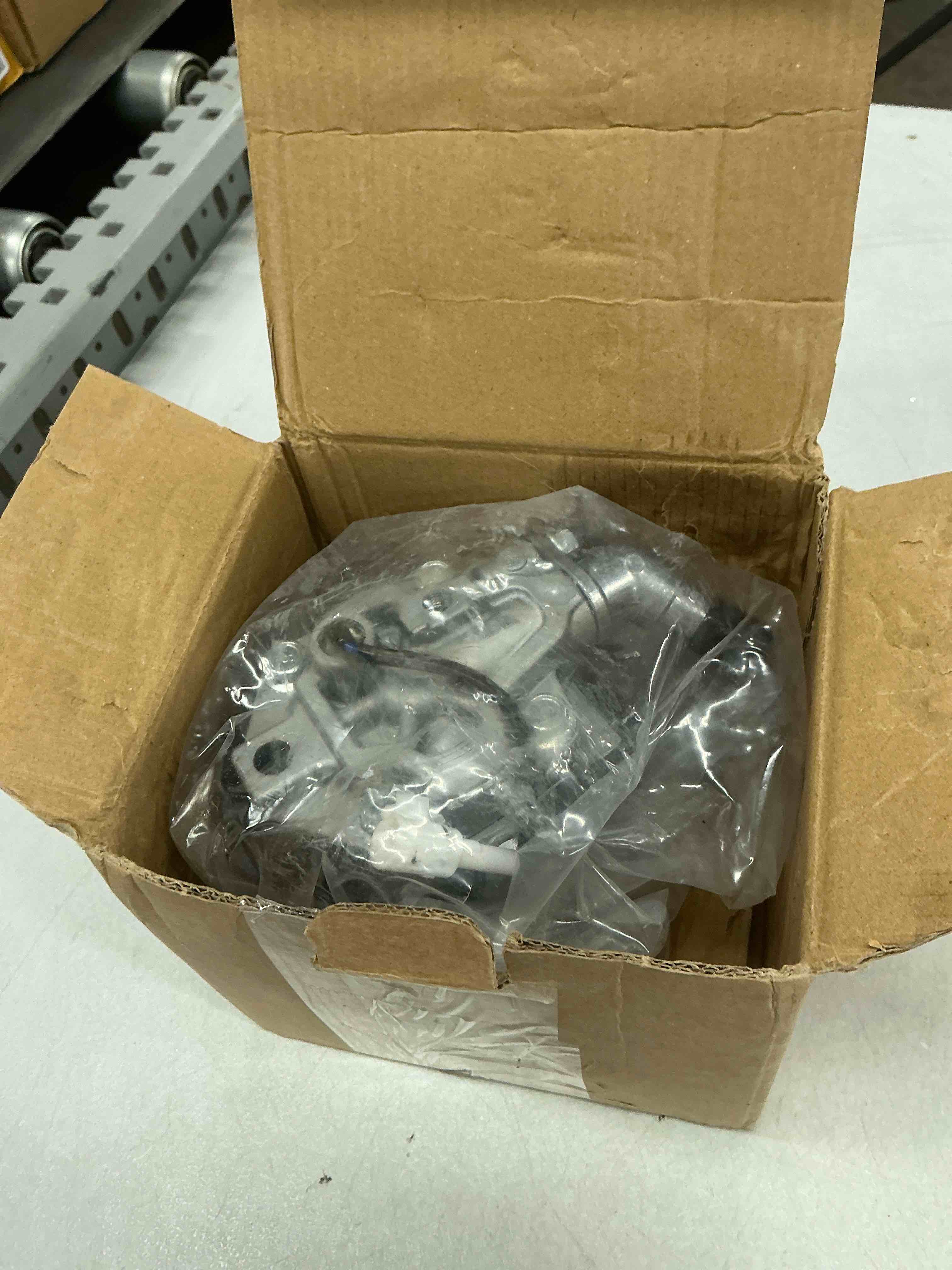Condition photo showing Good Condition for 21-480 power steering pump with pulley fits for subaru legacy 2010-2014, subaru outback 2010-2014, 2.5l 3.6l replaces 21-480 21480 21660 34430aj020 34430aj021