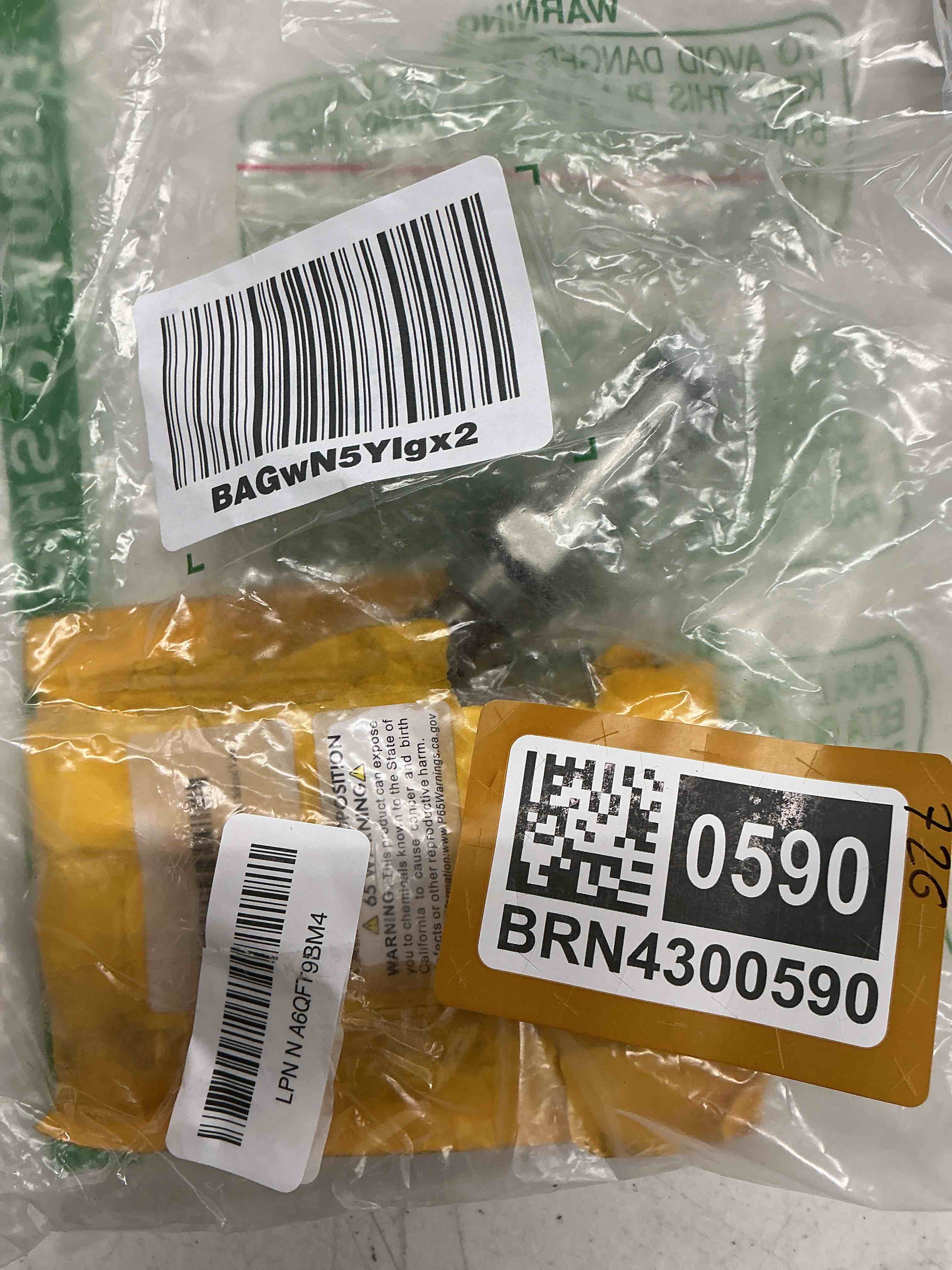 Condition photo showing Good Condition for sv08-40-0-n-00 spool valve, 4-way, 3 gpm, direct acting, suitable for vc08-4 cavity, 08 (1/2" hole) solenoid valve