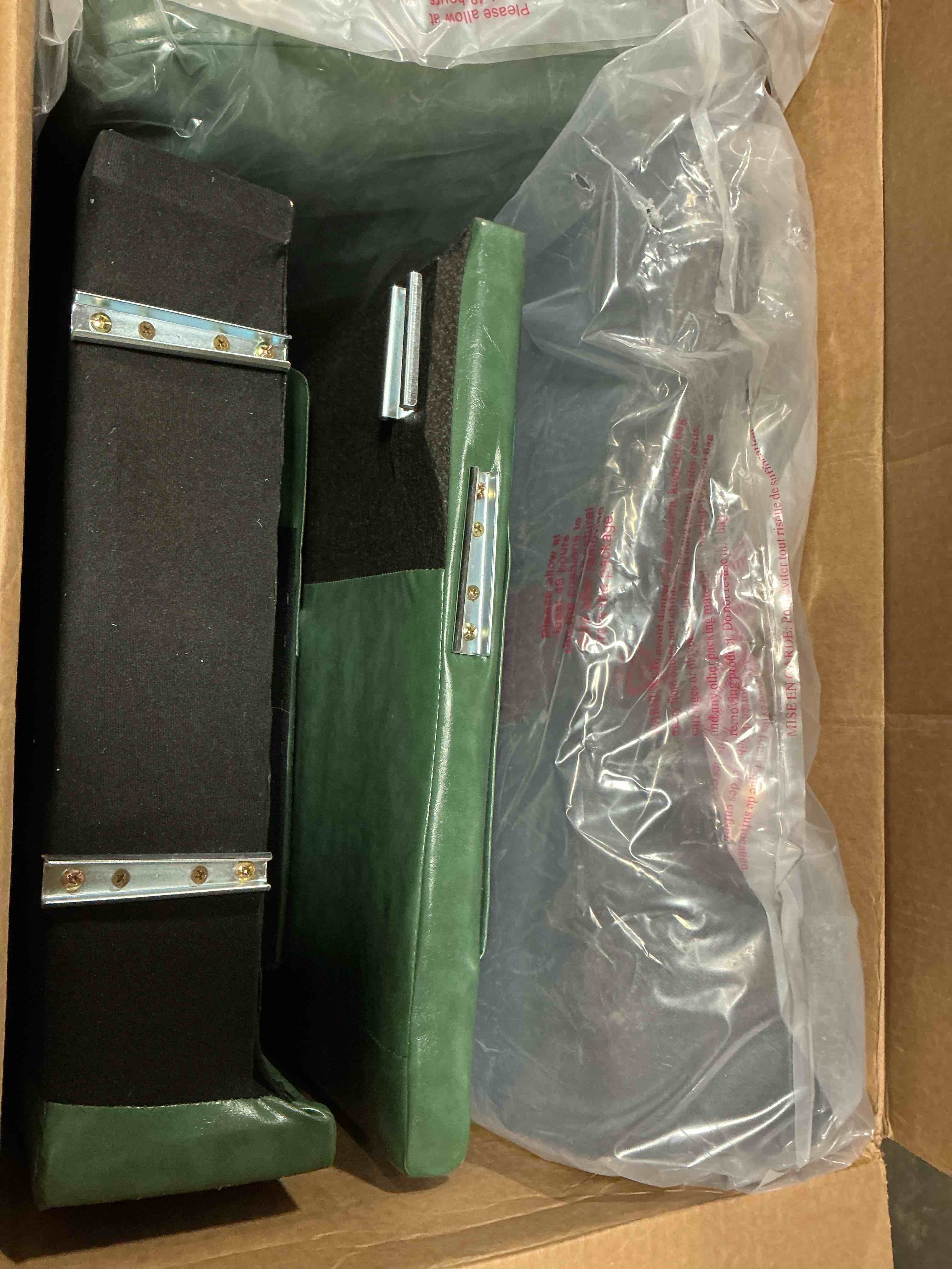 Deals On The Hour At Seymour!