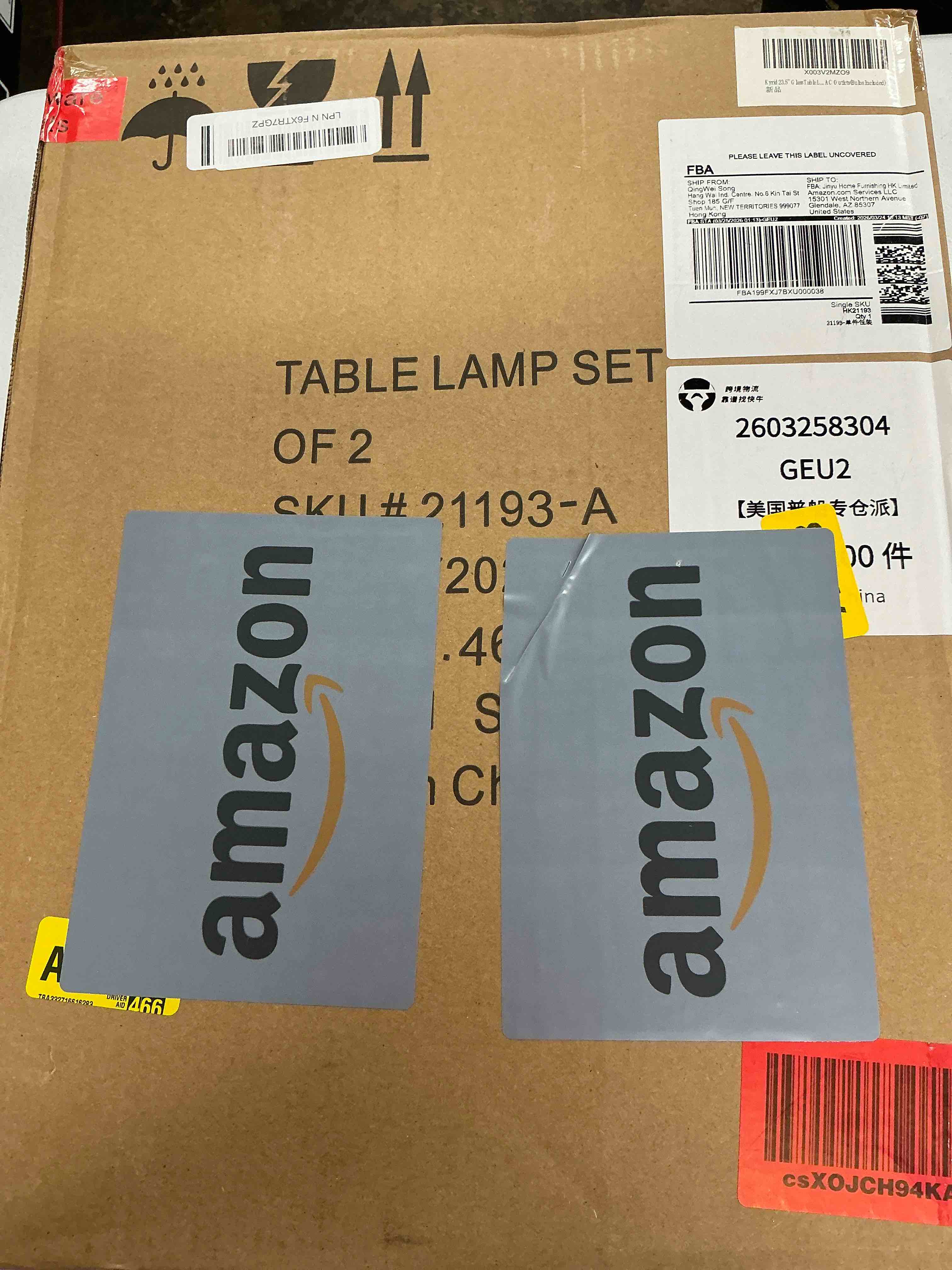 Condition photo showing New/Like New for kyrid 23.5'' glass table lamp set of 2 for living room with usb ports and ac outlets(bulbs included)