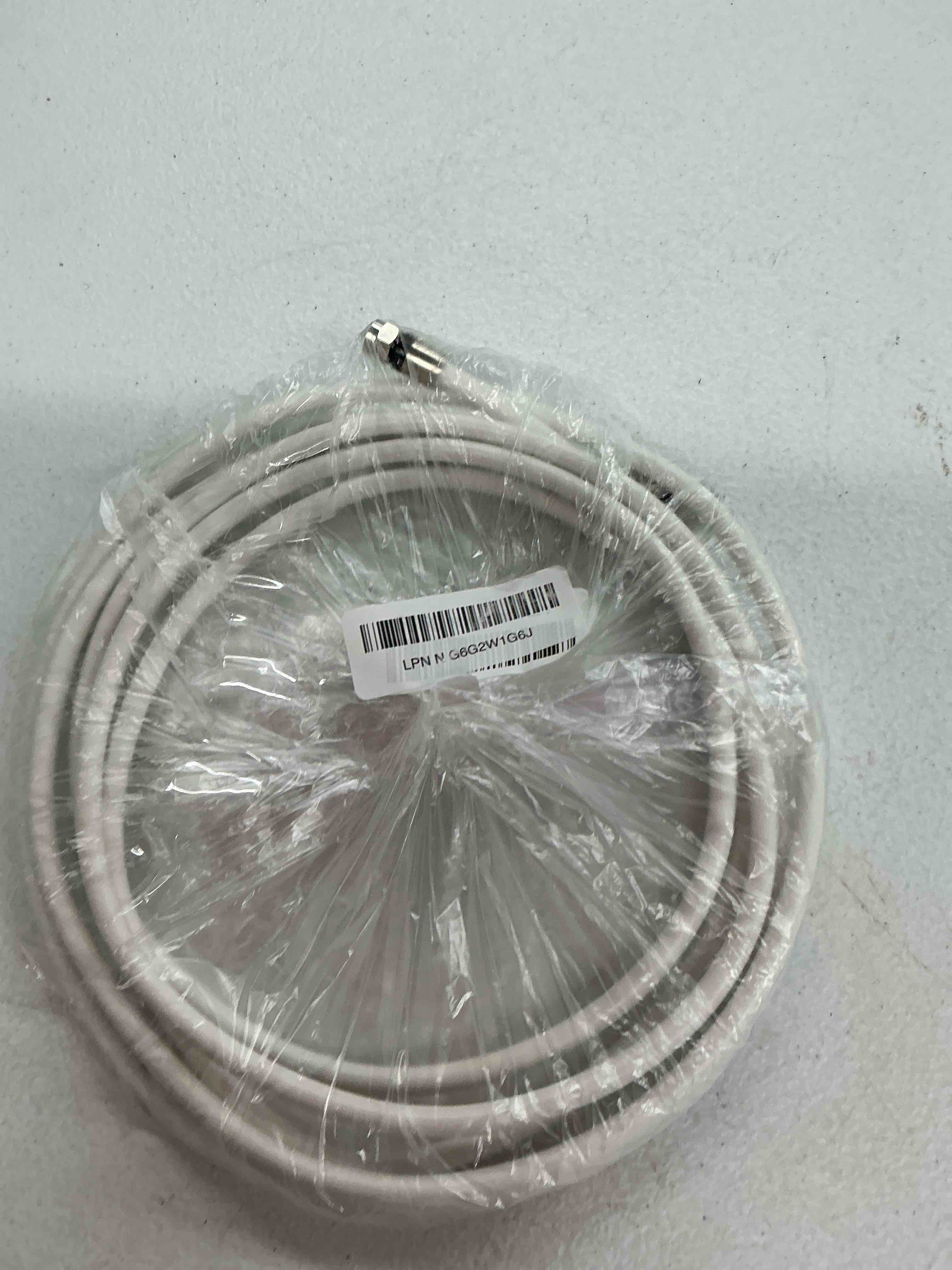 Condition photo showing Good Condition for energeaster 10ft rg6 coaxial cable with f-type connector, white coax cable | coax cable cord extender, high speed internet, indoor broadband and digital tv aerial for satellite, antenna, dvr, vcr, hdtv 10ft white