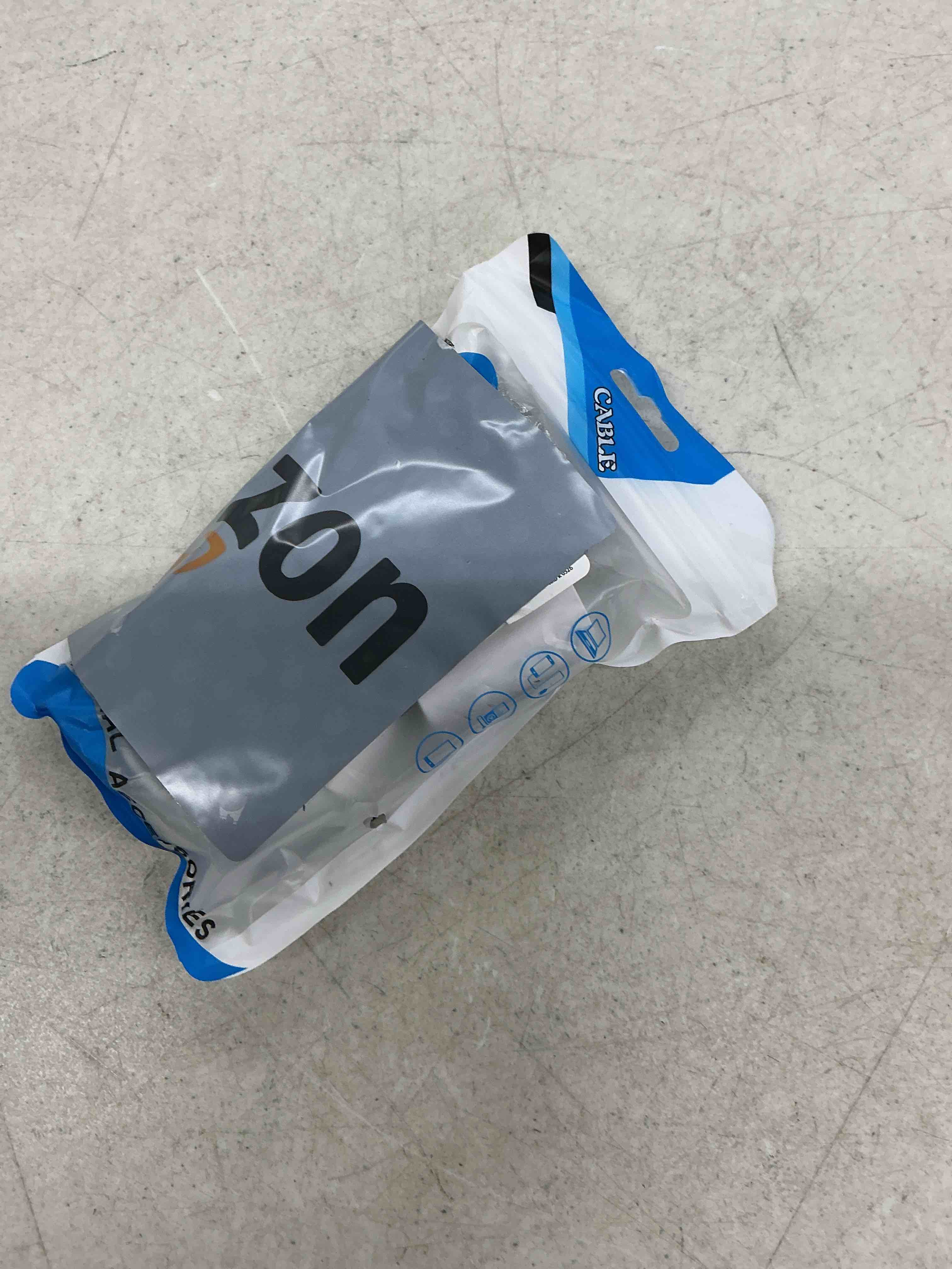 Condition photo showing New/Like New for 6ft 20w fast charger adapter for new airpod pro 3 2025 airpods 4 gen 4 generation,airpods pro 2 2nd,max 2 2024, iphone 17 16e 16 15,ipad 10th usb c cable charging head,samsung a14 a13 a15 a16 a03s a53 6.6 feet 1 pack