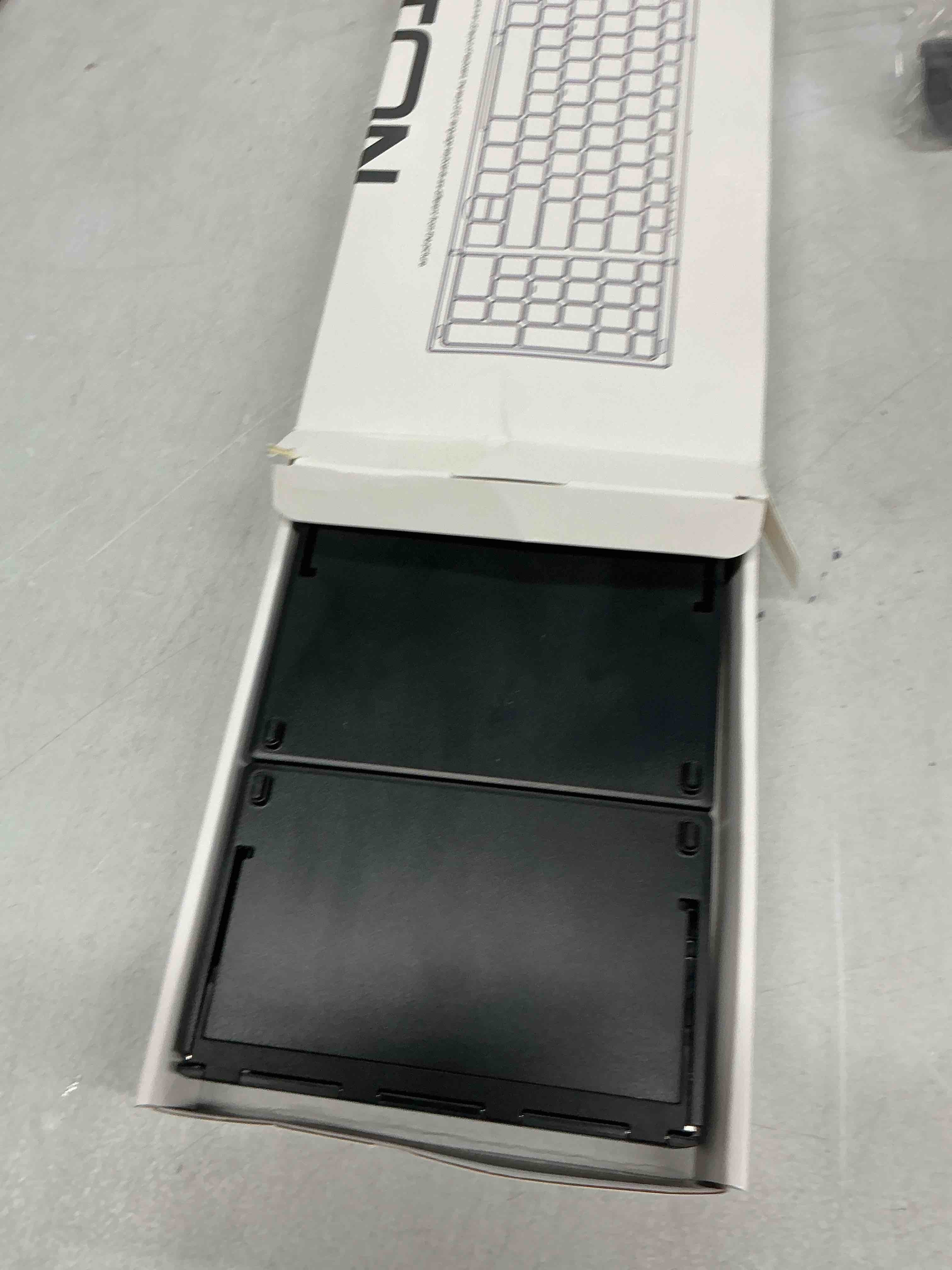Condition photo showing Good Condition for omoton foldable bluetooth keyboard supports up to 3 devices, rechargeable wireless for ipad ios android tablet macos windows laptop pc, full size folding travel keyboard, black
