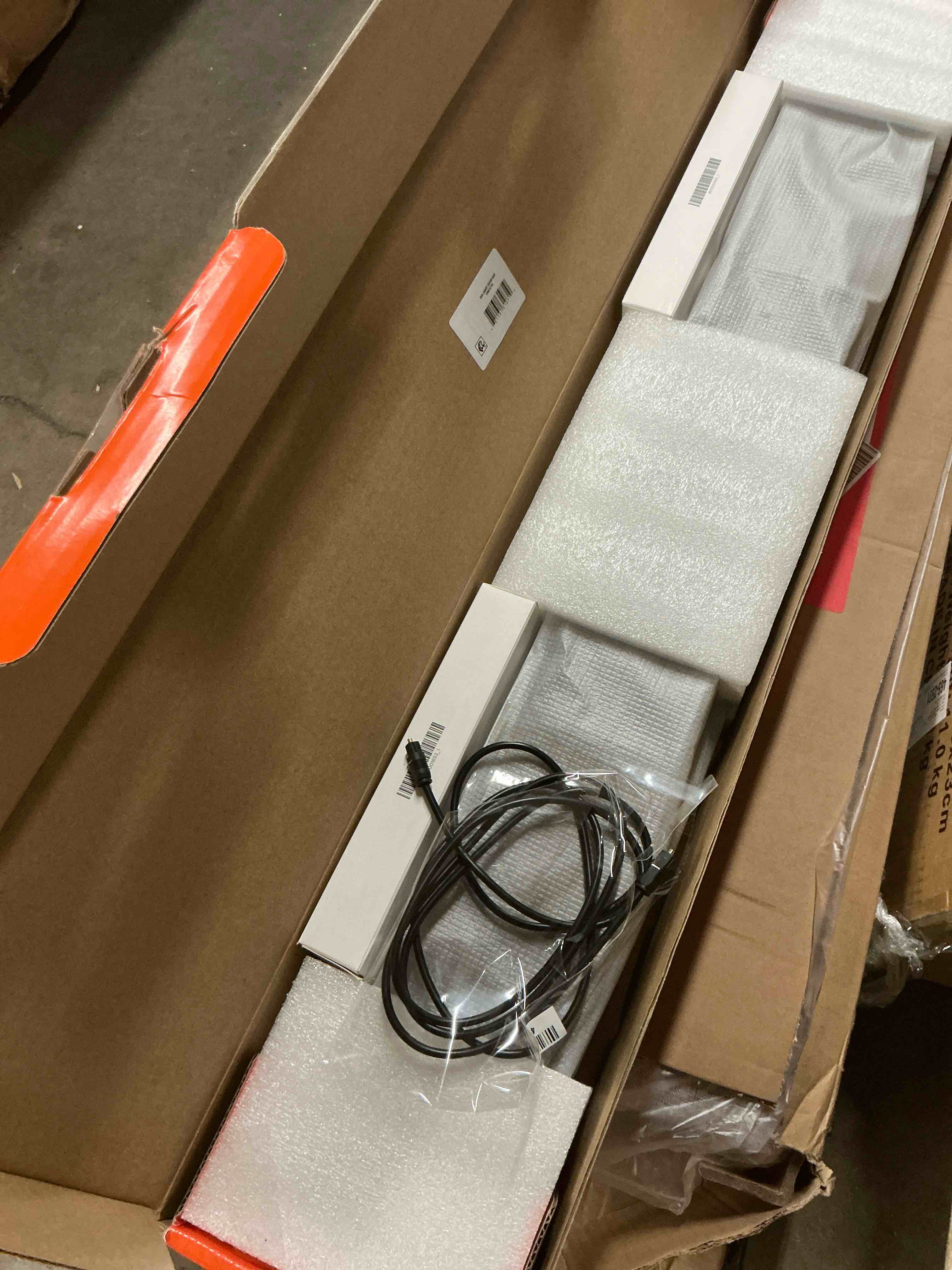 https://s3.amazonaws.com/lotting-images-prod/EmanualPiazza/BRN5140955_1789482801694.jpeg