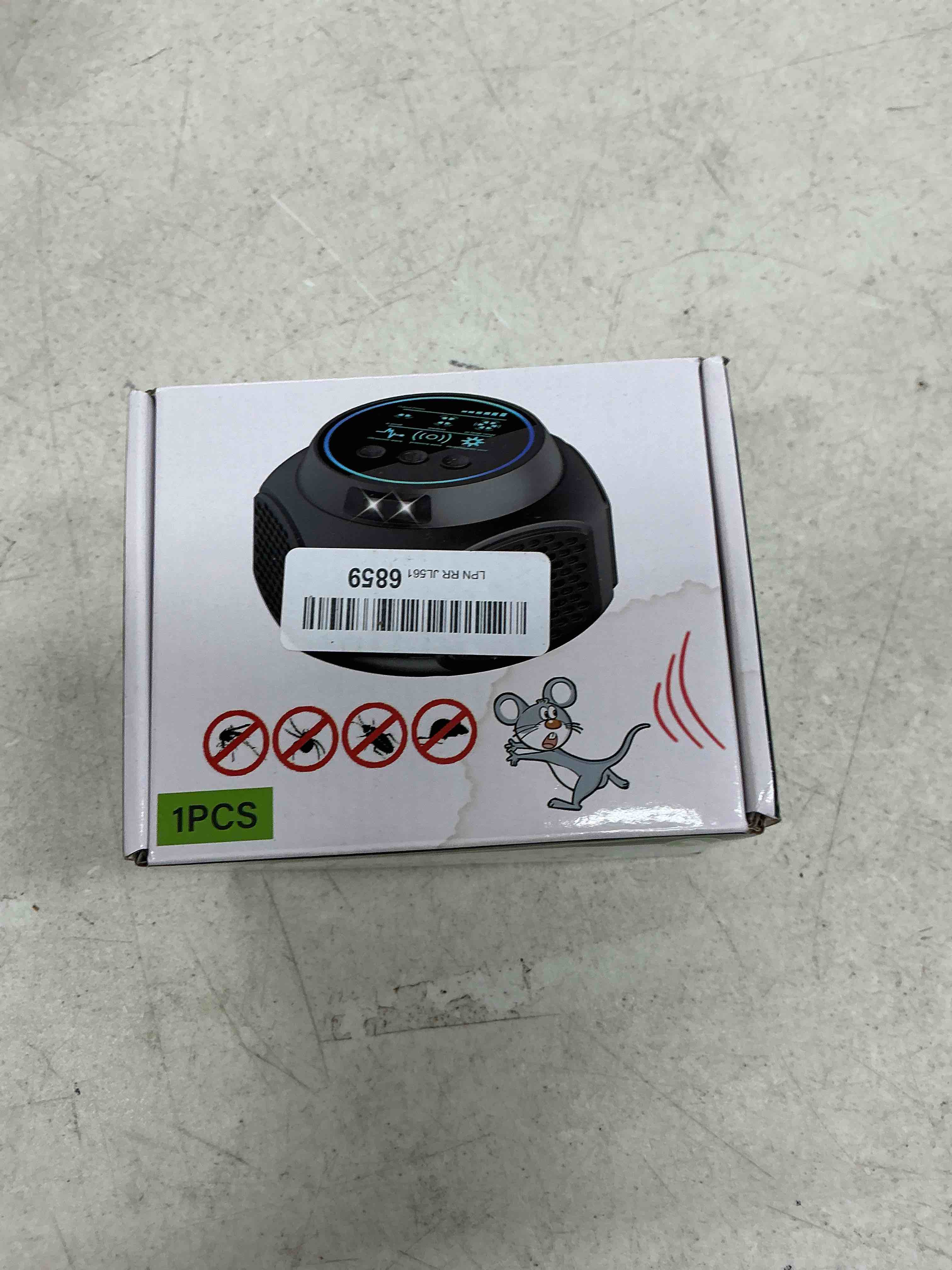 Condition photo showing Good Condition for ultrasonic pest rodent repeller, mouse squirrel ant roach spider repellent | plug-in pest control alternative to traps and poison for home, office, garage, barn and warehouse, black 1 pack