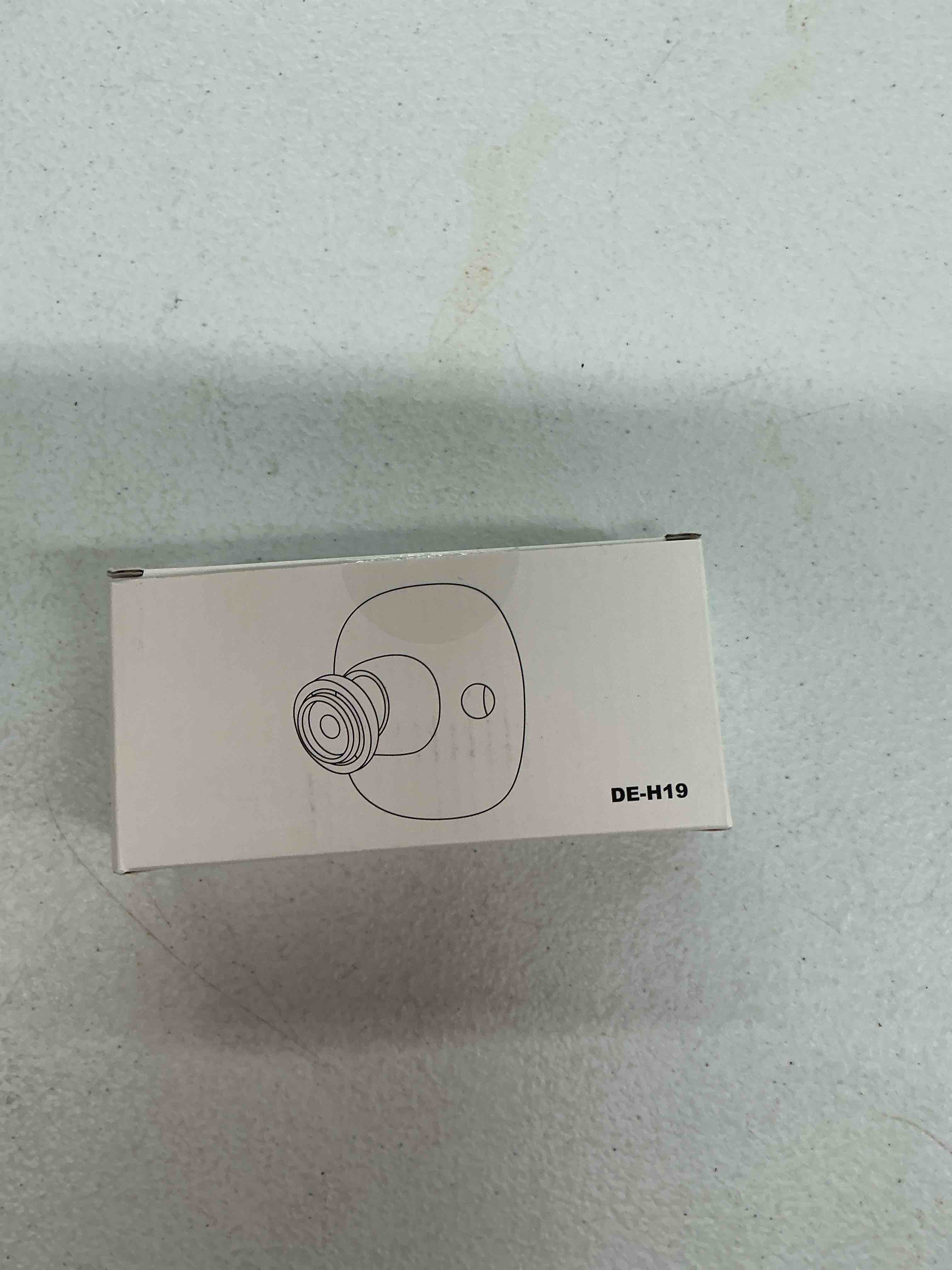 Condition photo showing Good Condition for 3 pack strong adhesive wall mount bracket compatible with blink mini/outdoor 4 (4th gen) camera, 360° adjustable indoor/outdoor wall mount stand, easy to install (black)