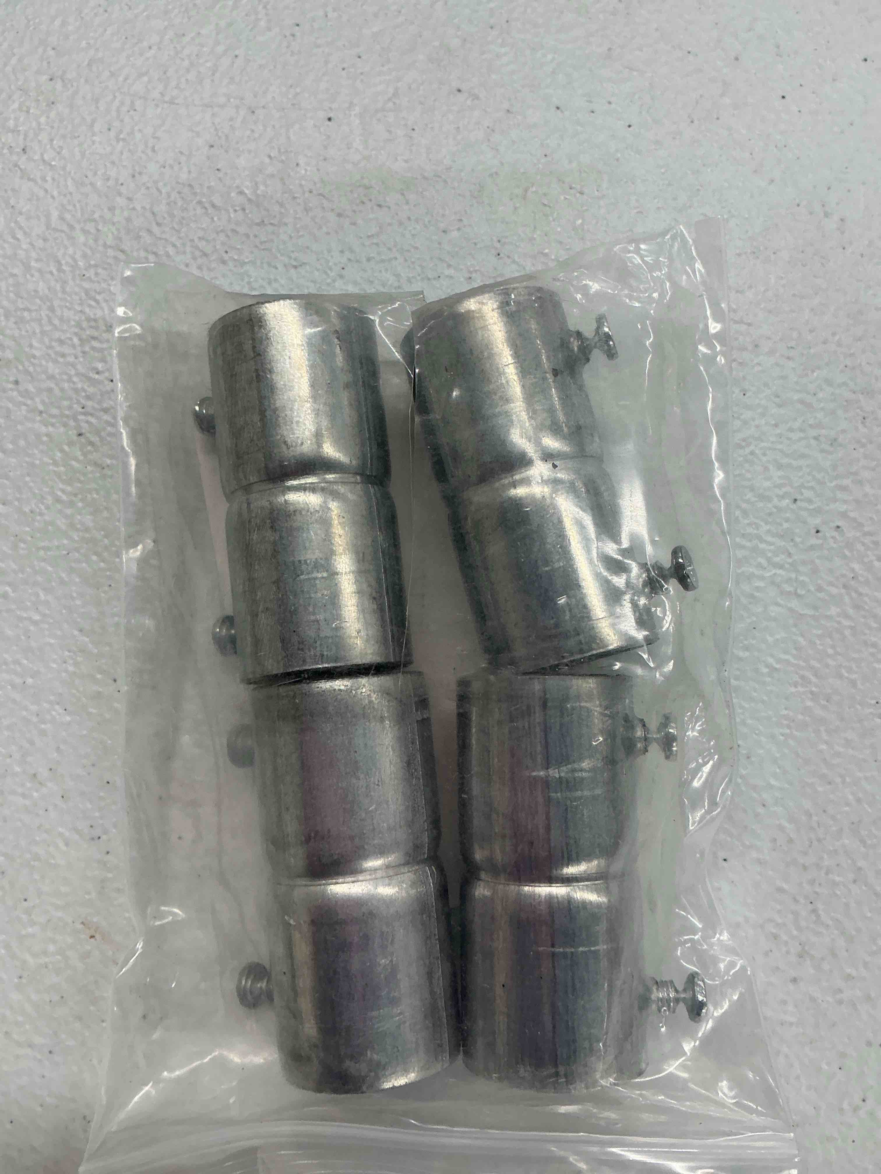 Condition photo showing Good Condition for rlecs 4pcs electrical metallic tube emt set-screw connector 1"