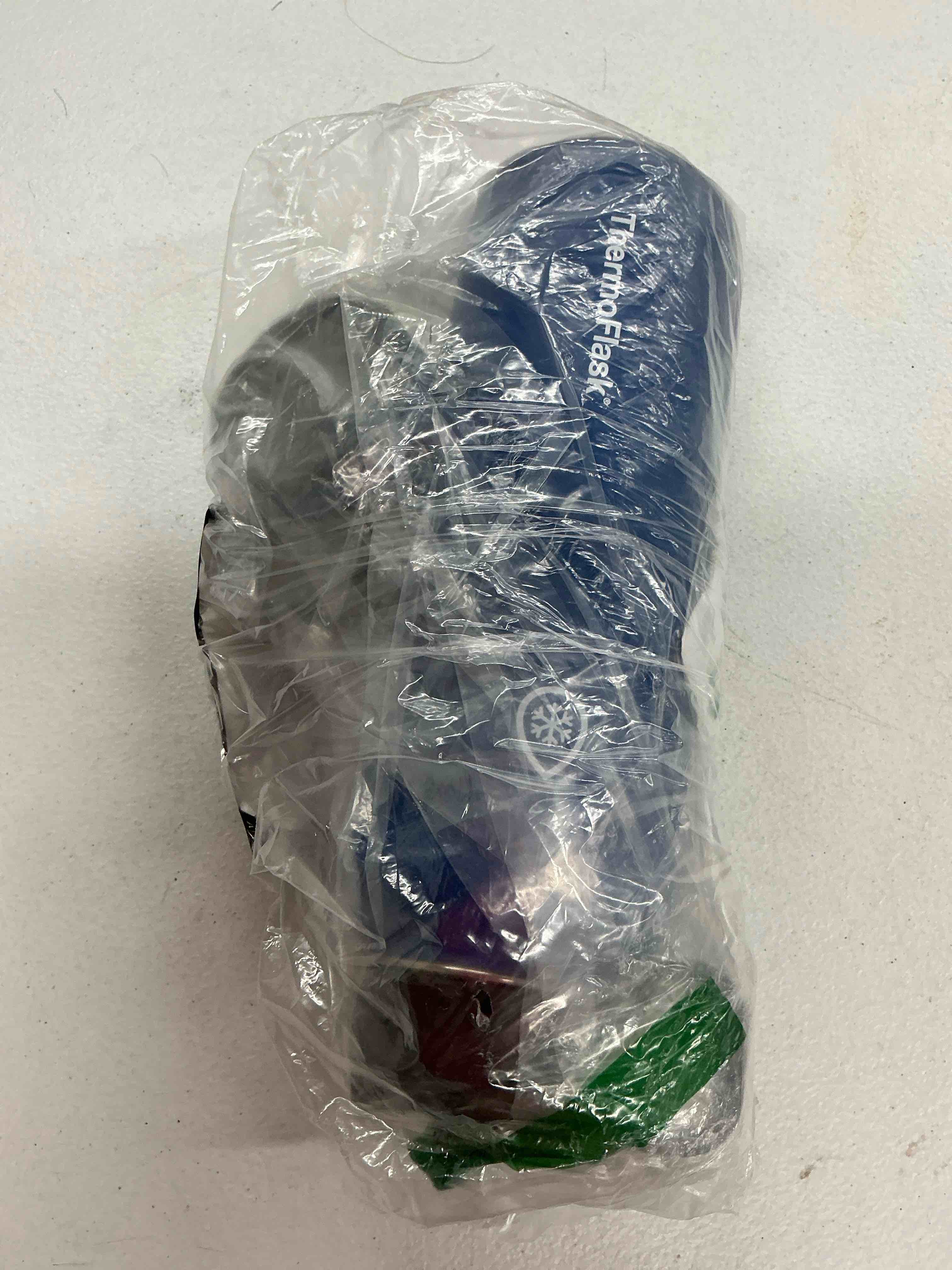 Condition photo showing New/Like New for thermoflask 40 oz double wall vacuum insulated stainless steel water bottle - reusable with leakproof chug & straw lids - keeps drinks cold 24 hr/hot 12 hr - easy maintenance - gym/on-the-go, cobalt cobalt 40 ounces