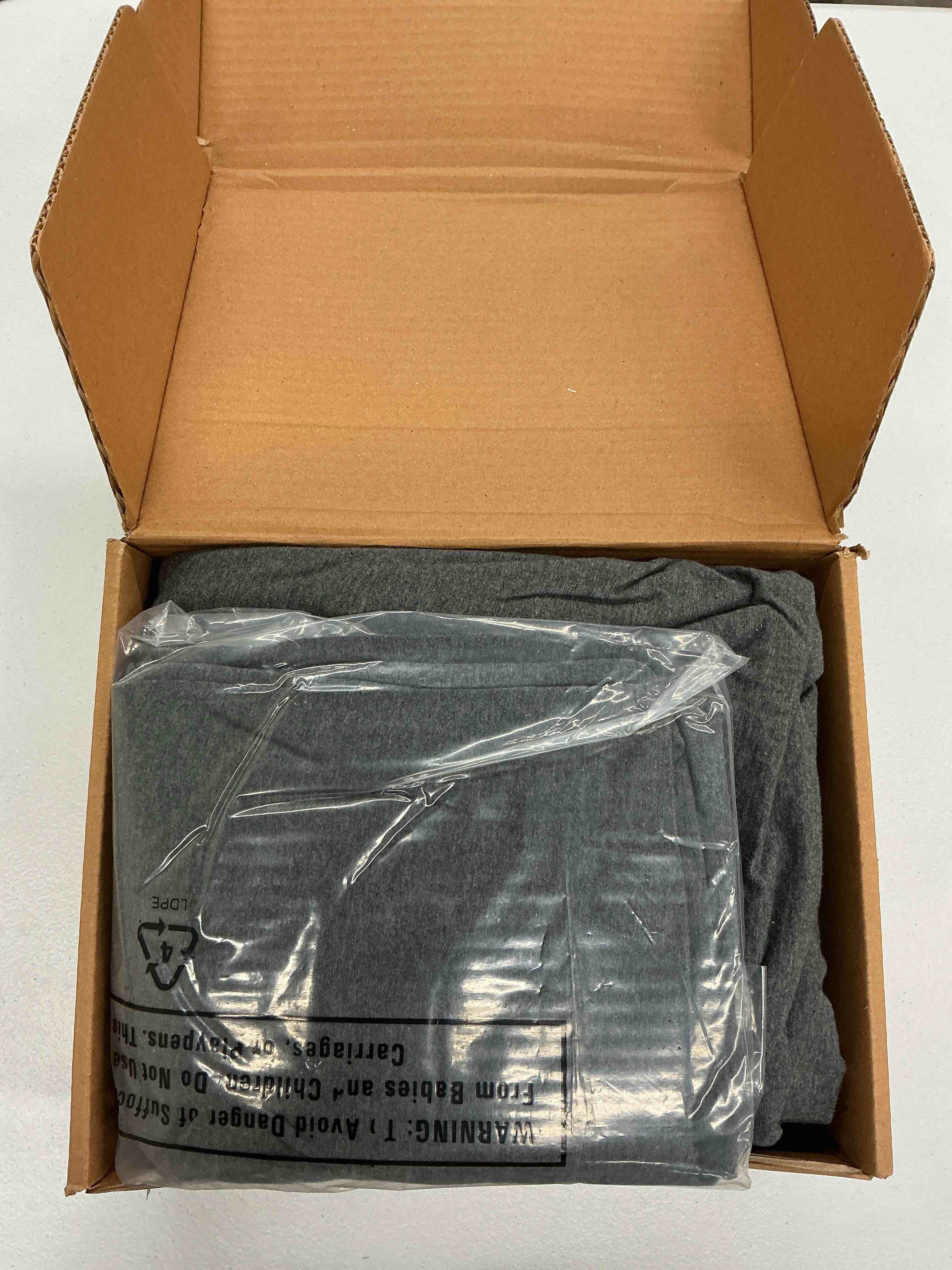 https://s3.amazonaws.com/lotting-images-prod/EmanualPiazza/BRN6154631_1781293116244.jpeg