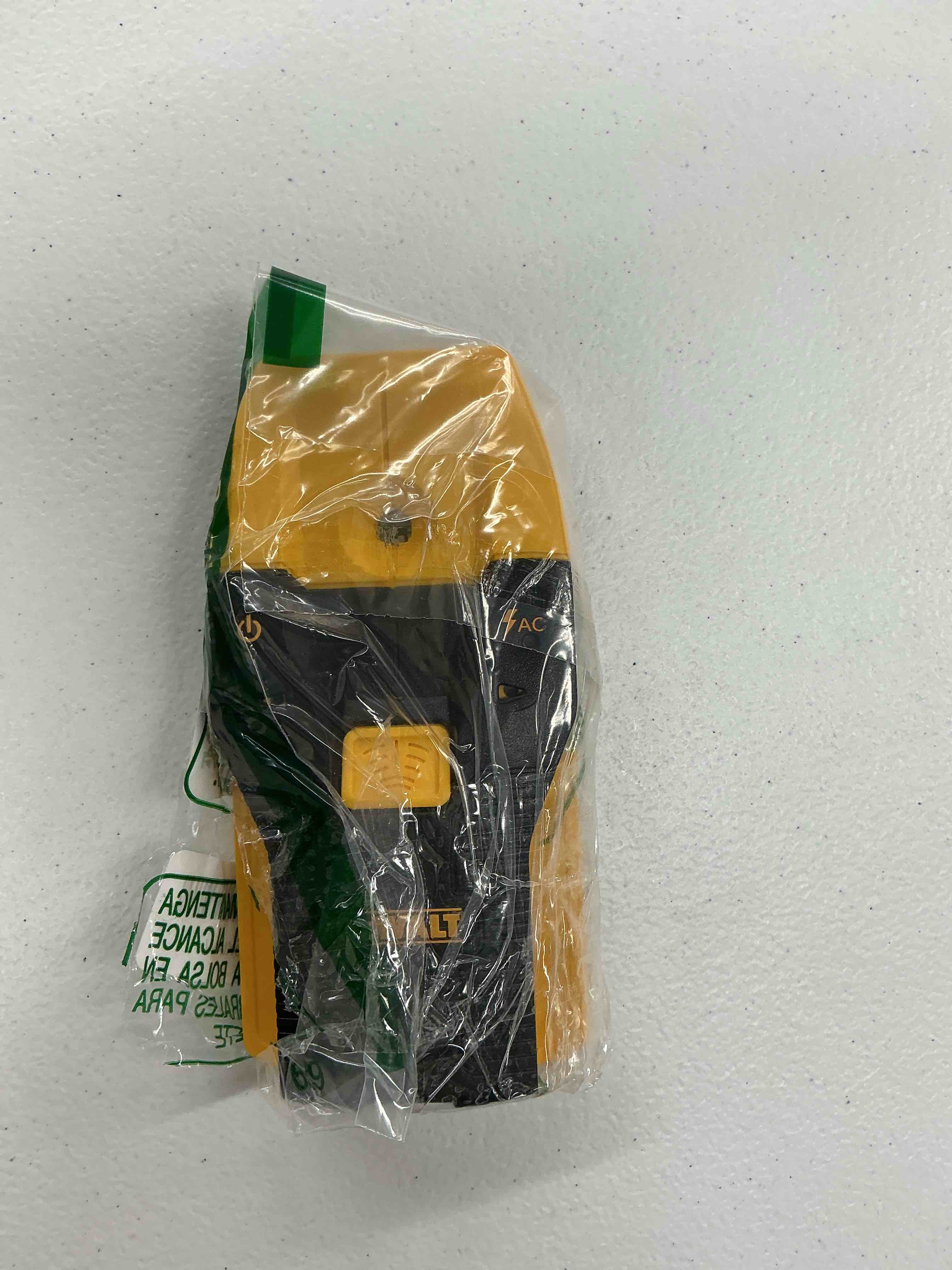 https://s3.amazonaws.com/lotting-images-prod/EmanualPiazza/BRN6154829_1780684179489.jpeg
