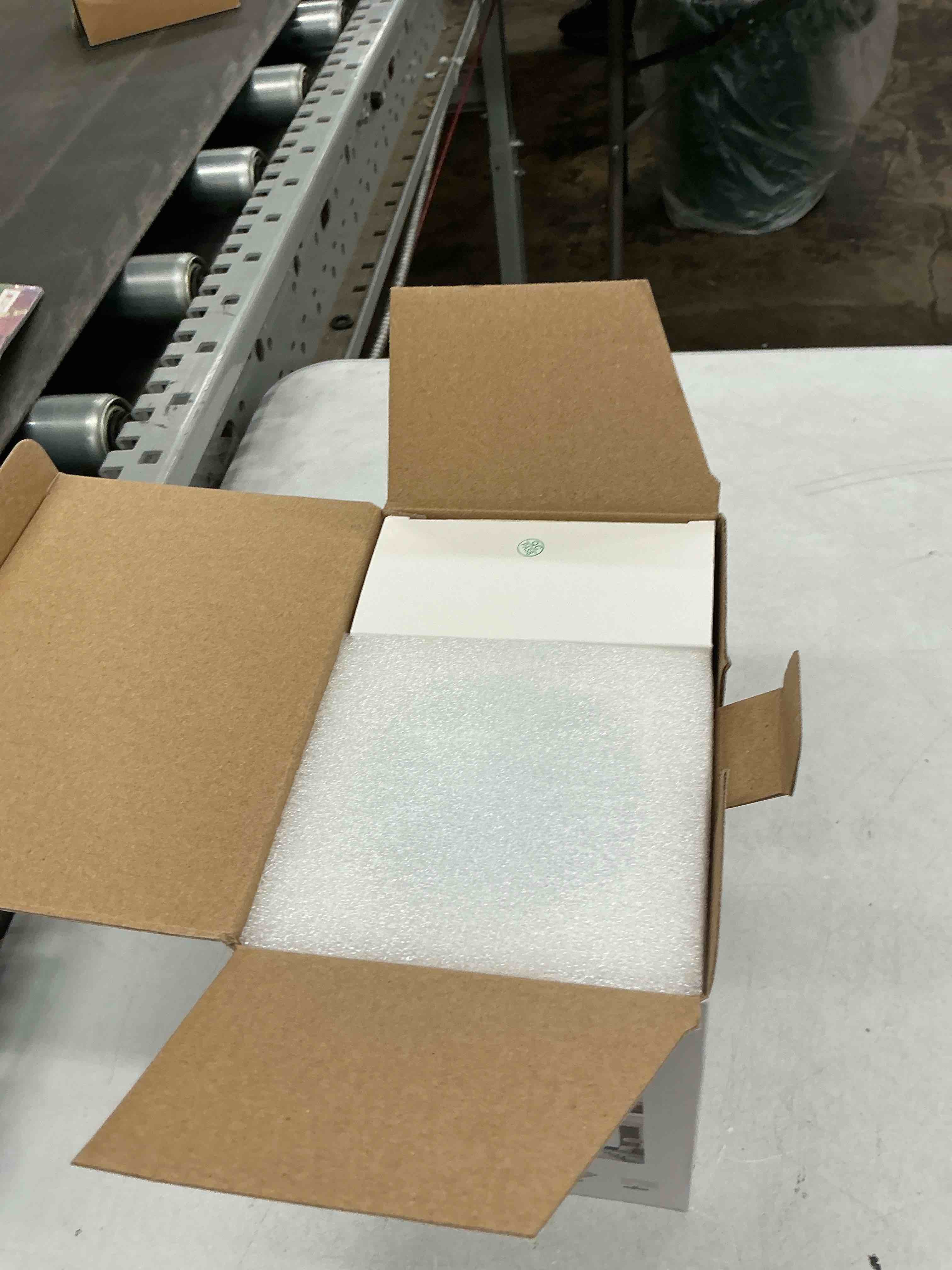 https://s3.amazonaws.com/lotting-images-prod/EmanualPiazza/BRN6157003_1779907178167.jpeg