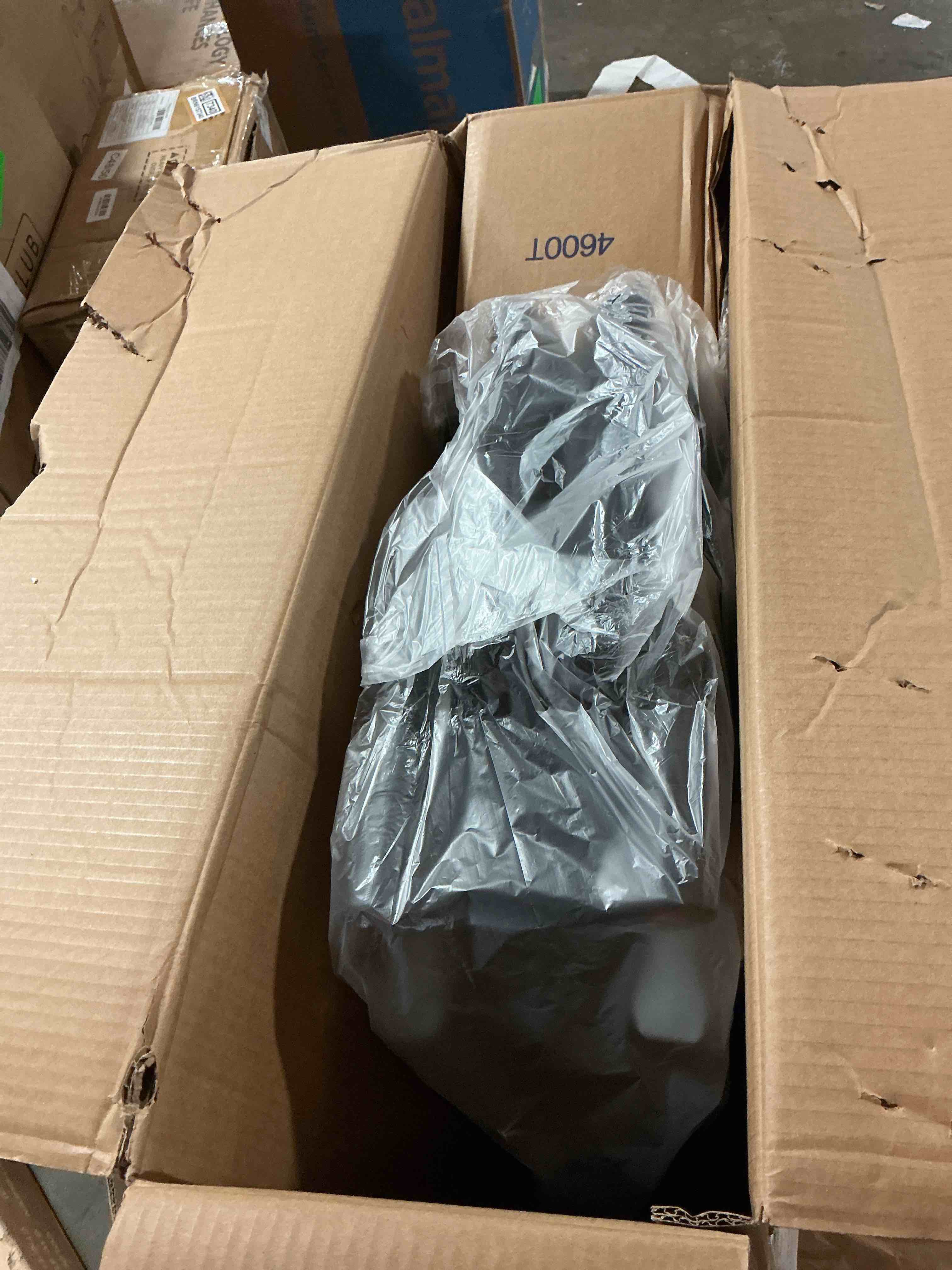 https://s3.amazonaws.com/lotting-images-prod/EmanualPiazza/BRN6157336_1779828222897.jpeg