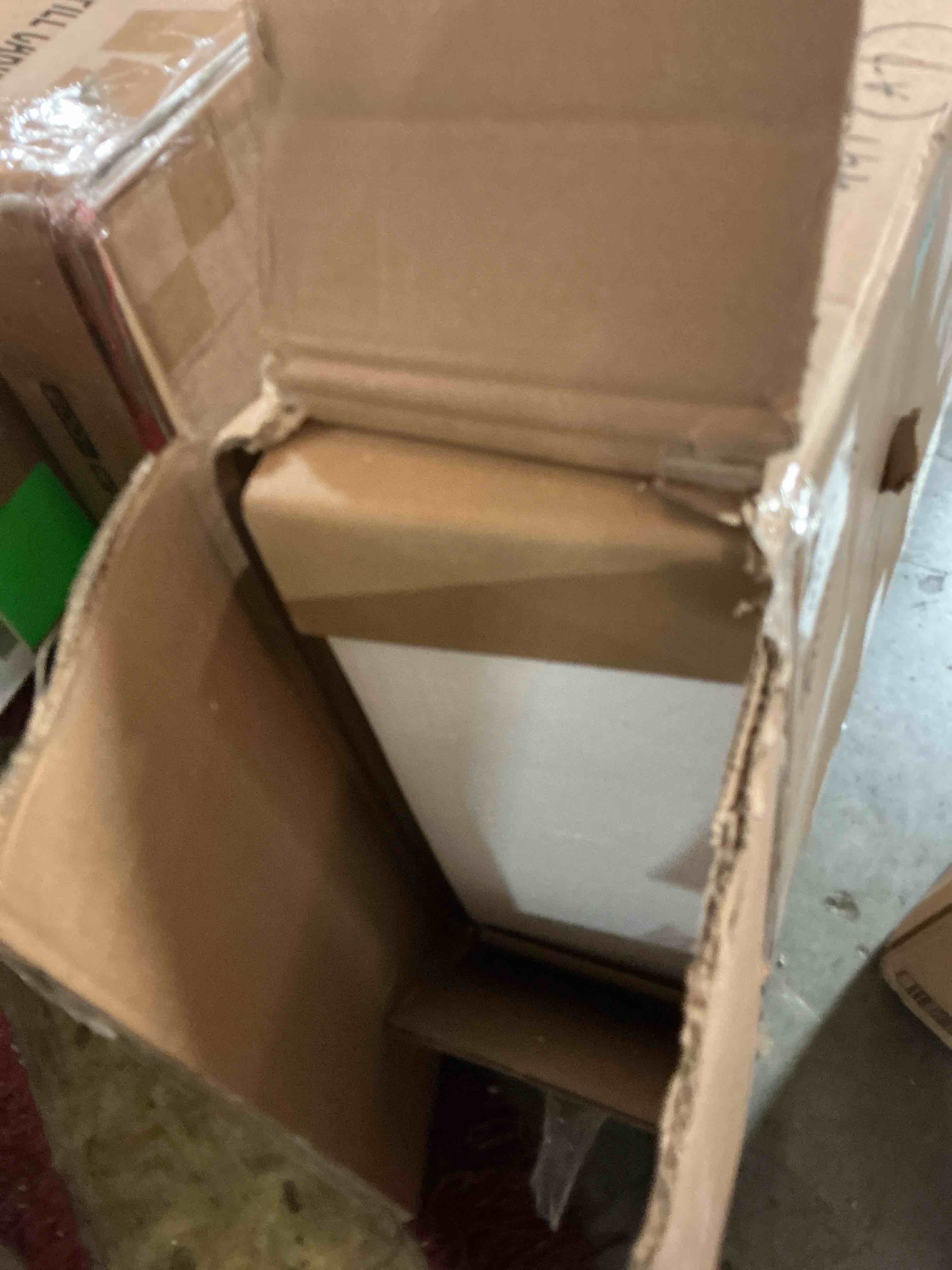 https://s3.amazonaws.com/lotting-images-prod/EmanualPiazza/BRN6157338_1779825759541.jpeg