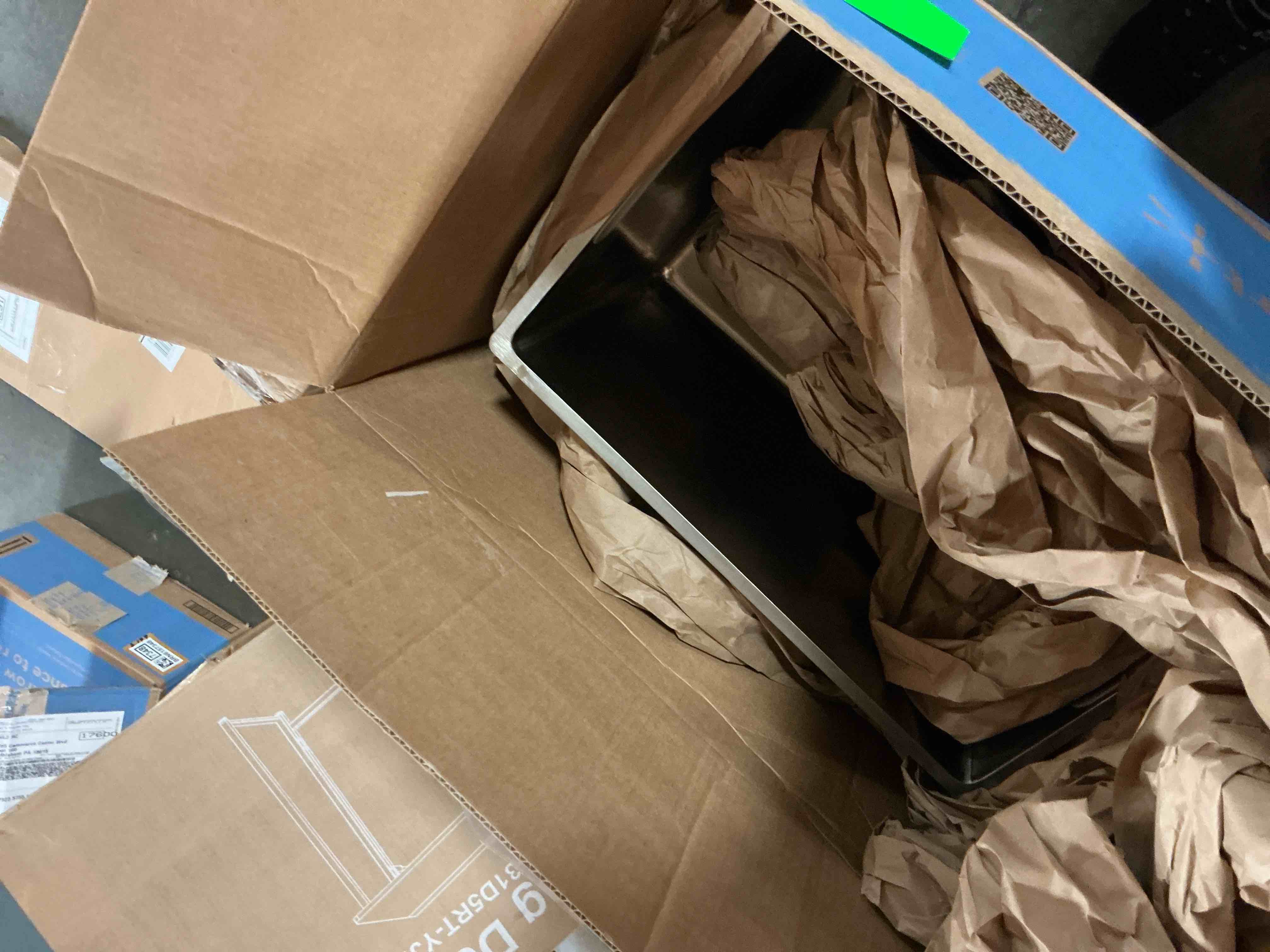 https://s3.amazonaws.com/lotting-images-prod/EmanualPiazza/BRN6157339_1779825546047.jpeg
