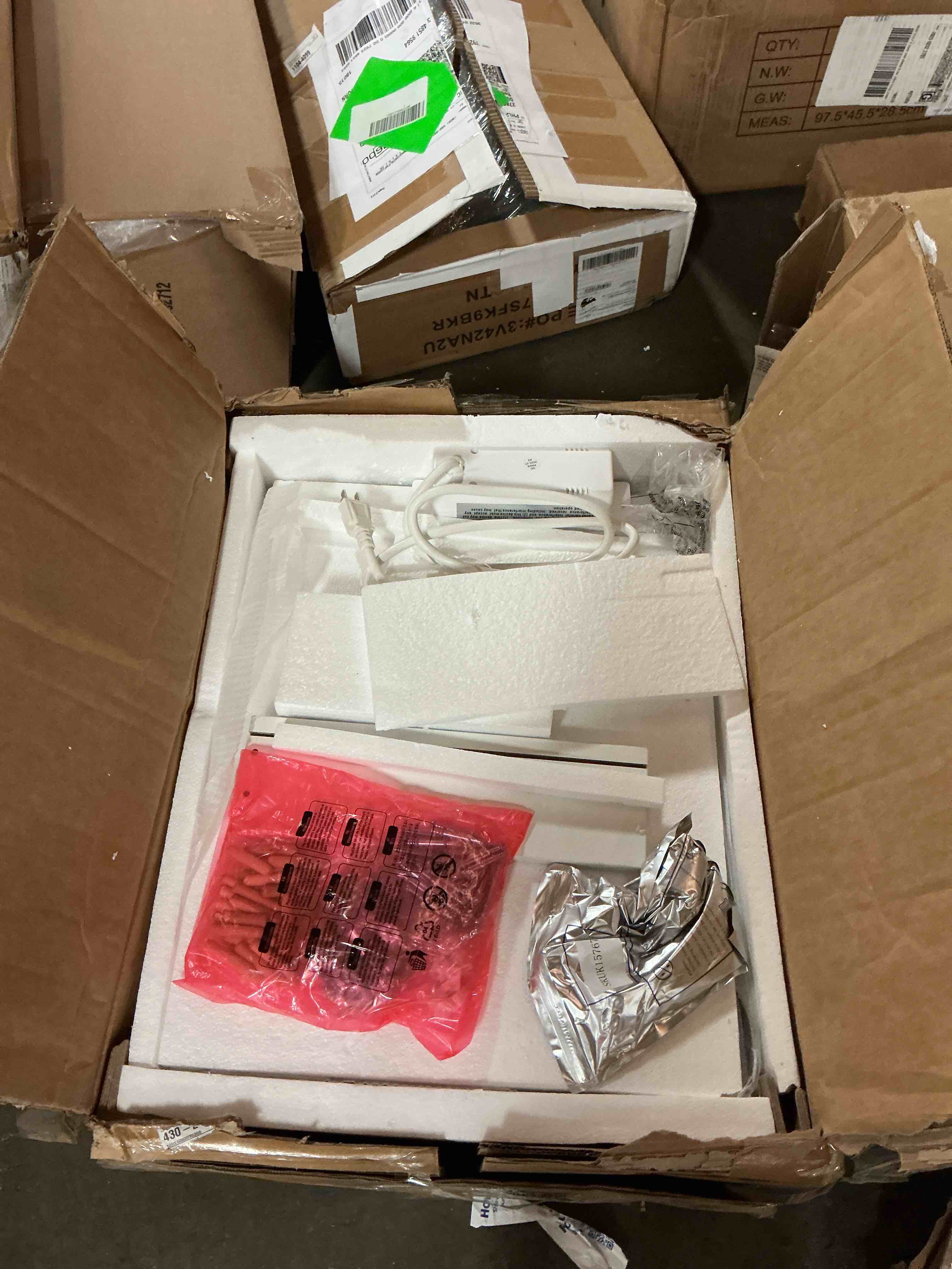 https://s3.amazonaws.com/lotting-images-prod/EmanualPiazza/BRN6157340_1779825401074.jpeg