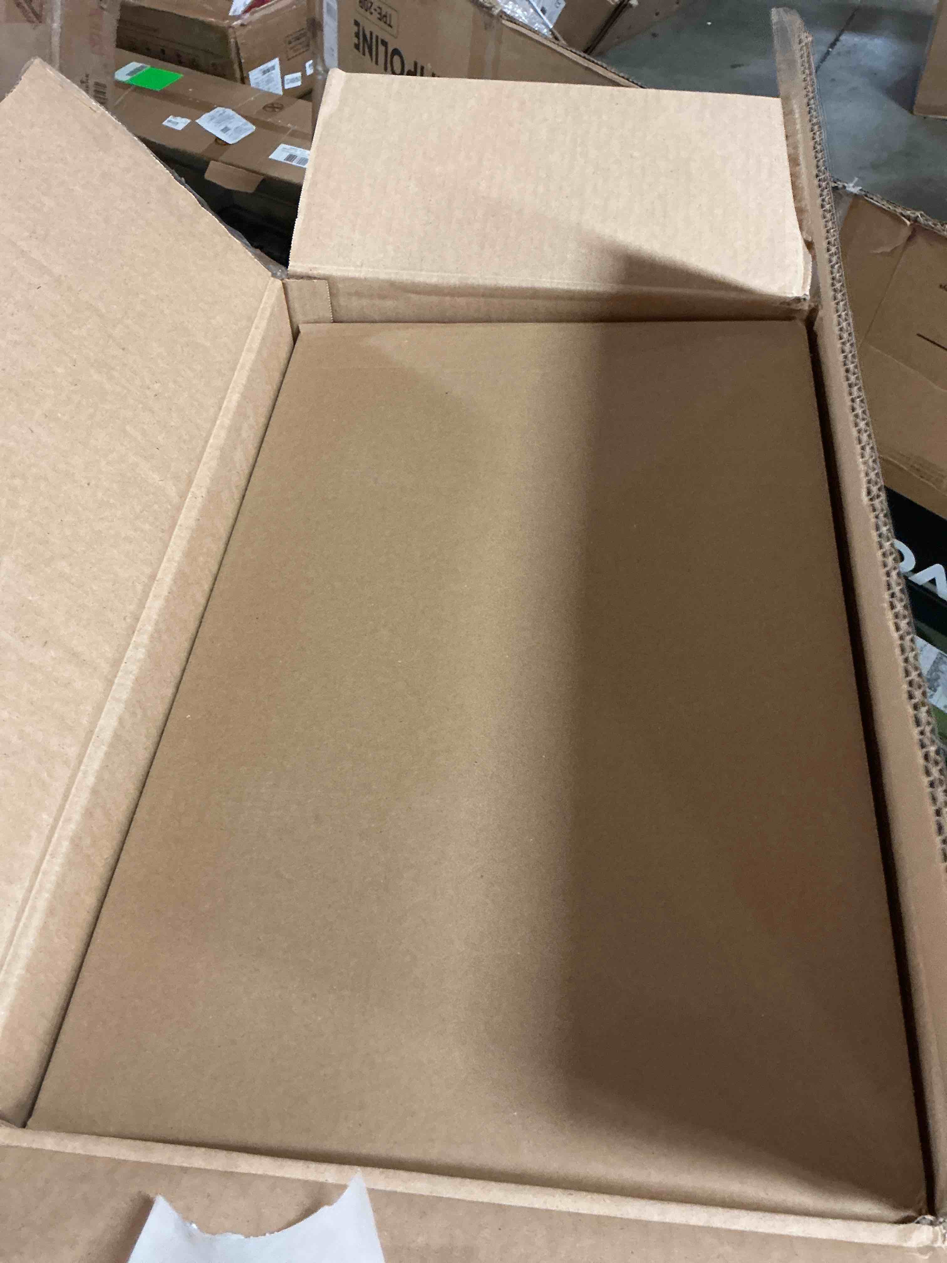https://s3.amazonaws.com/lotting-images-prod/EmanualPiazza/BRN6157350_1779823818190.jpeg