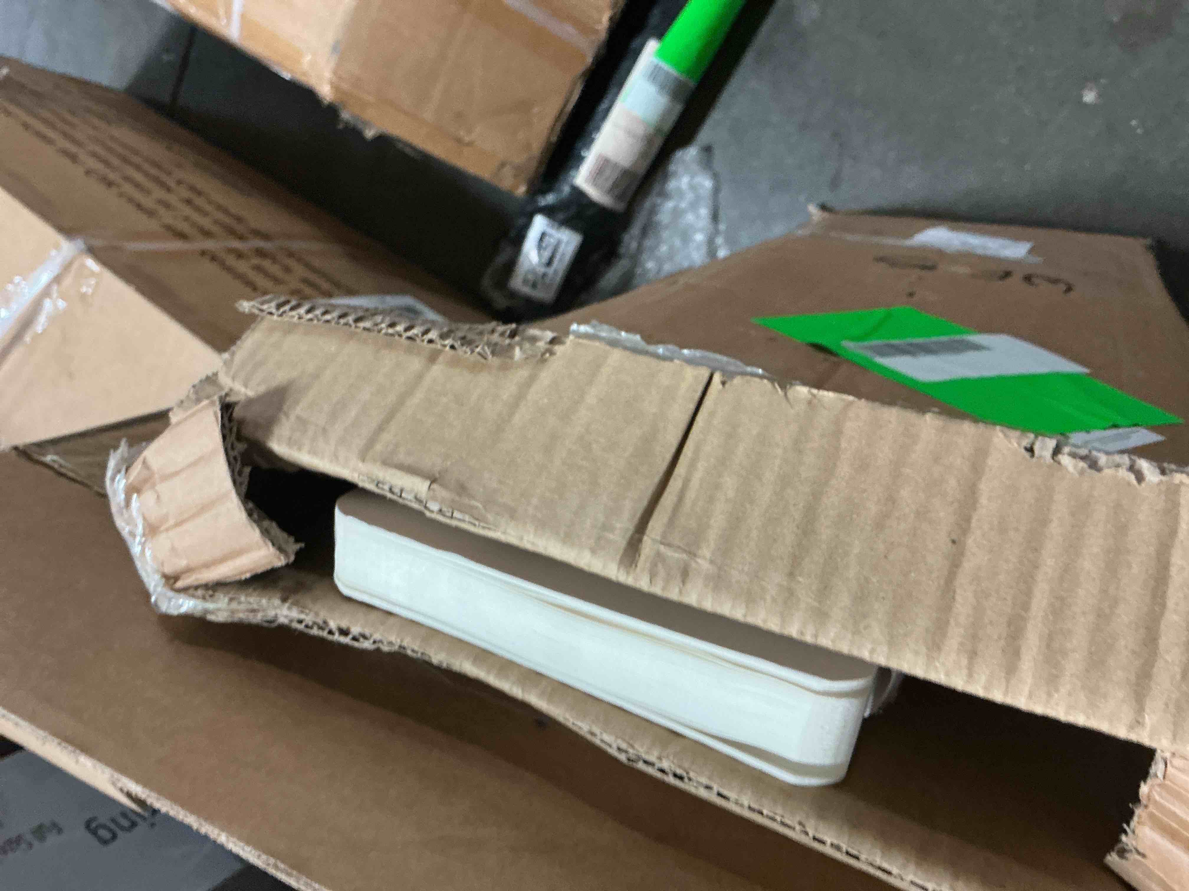 https://s3.amazonaws.com/lotting-images-prod/EmanualPiazza/BRN6157355_1779822668035.jpeg
