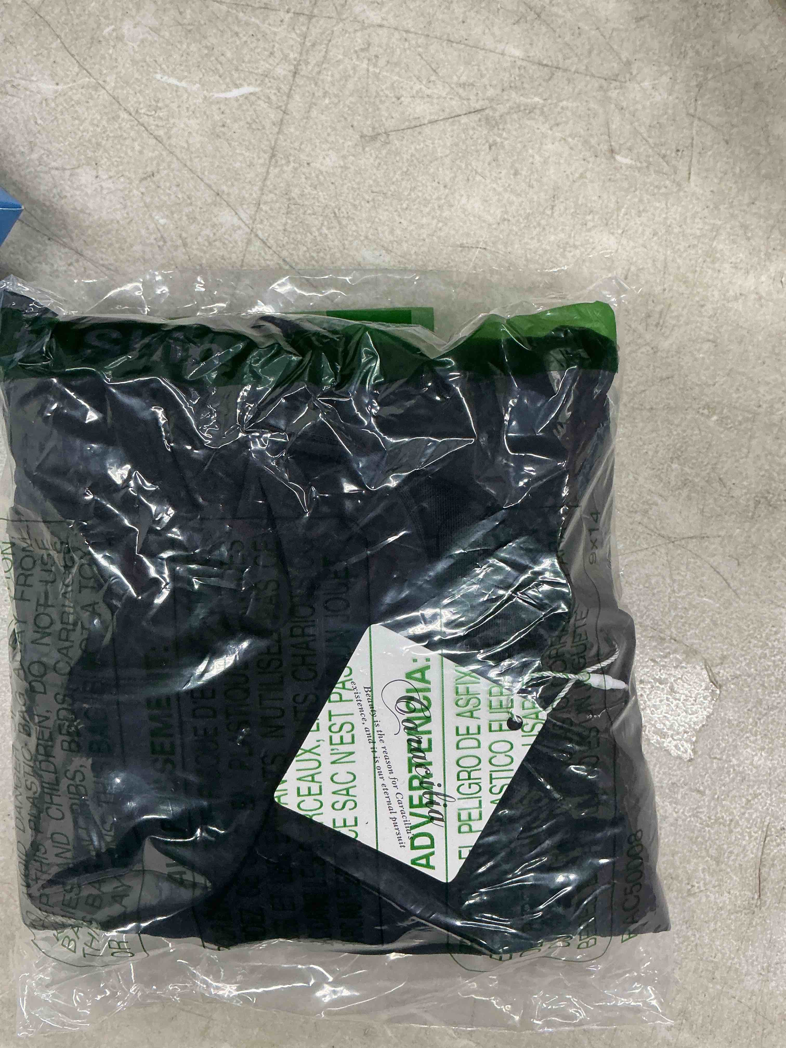 https://s3.amazonaws.com/lotting-images-prod/EmanualPiazza/BRN6159982_1780946157997.jpeg