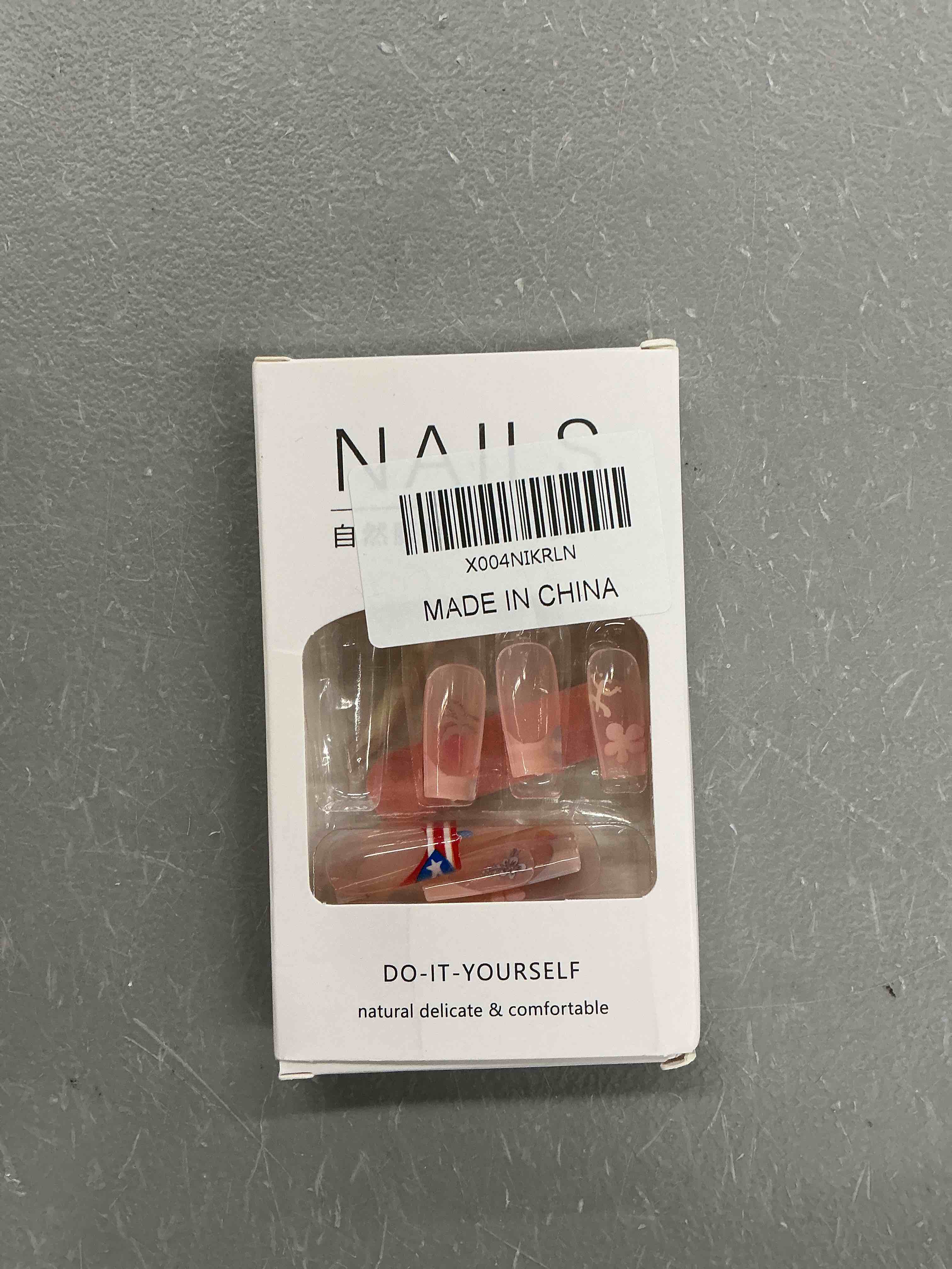 Condition photo showing Good Condition for 24pcs 4th of july press on nails medium square french tip fake nails with flower setting sun american flag design glossy false nails full cover artificial glue on nails cute stick on nails for women