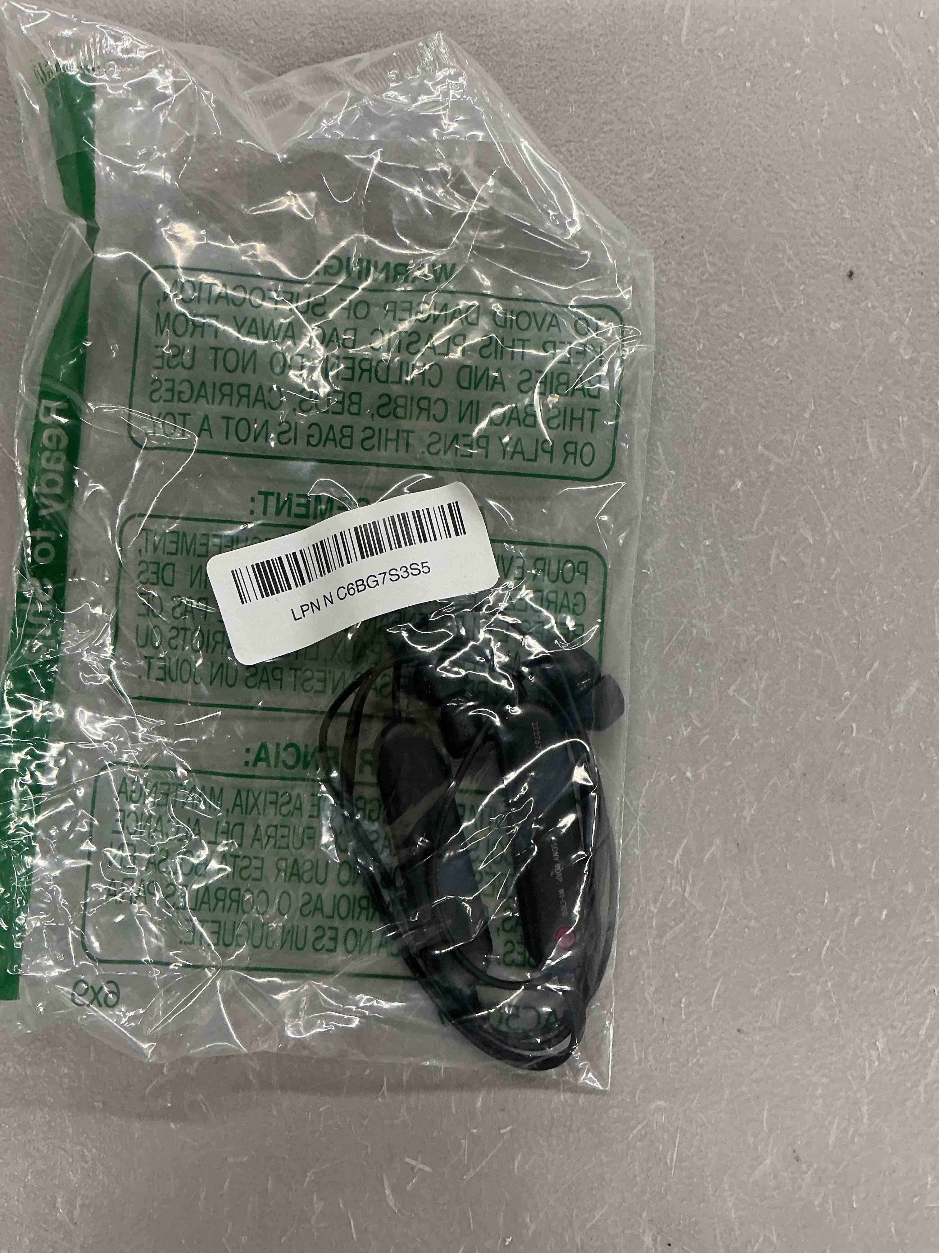 Condition photo showing Good Condition for sony wi-c100 wireless in-ear bluetooth headphones with built-in microphone, black black one size