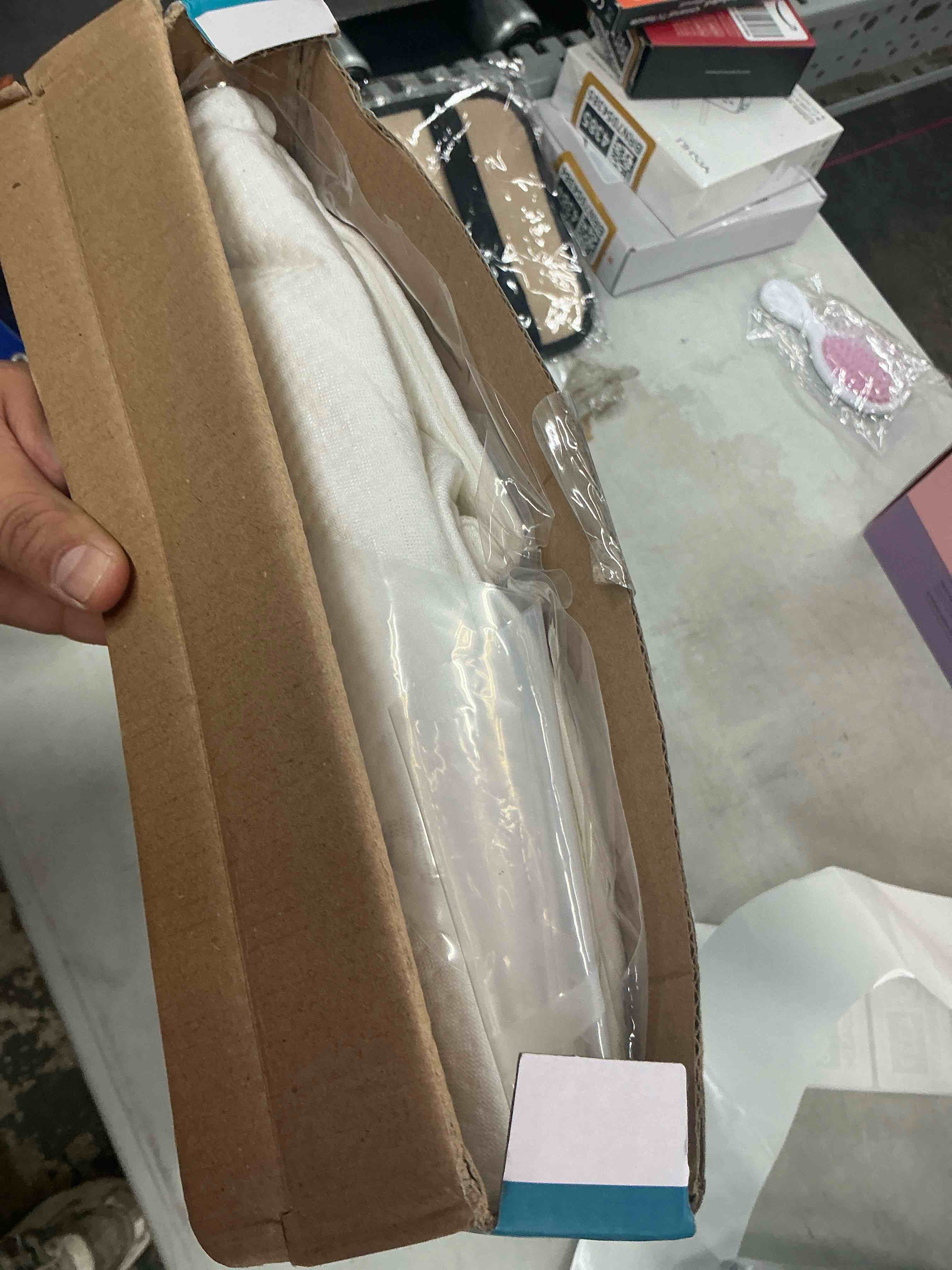 https://s3.amazonaws.com/lotting-images-prod/EmanualPiazza/BRN7054339_1789396246930.jpeg