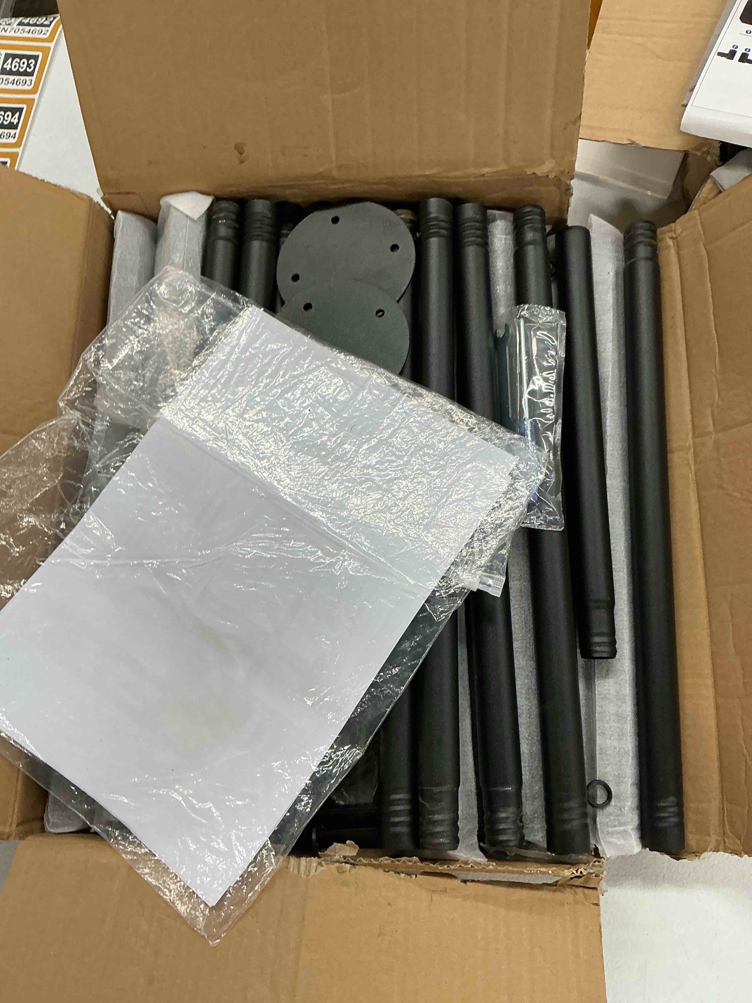 https://s3.amazonaws.com/lotting-images-prod/EmanualPiazza/BRN7054707_1789412312598.jpeg