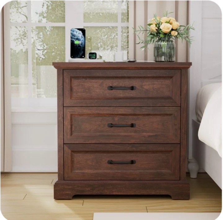 hommpa farmhouse 3 drawers nightstand with charging station, rustic wood night stand with drawers for bedroom, vintage bedside table small dresser chest of drawers for living room, brown