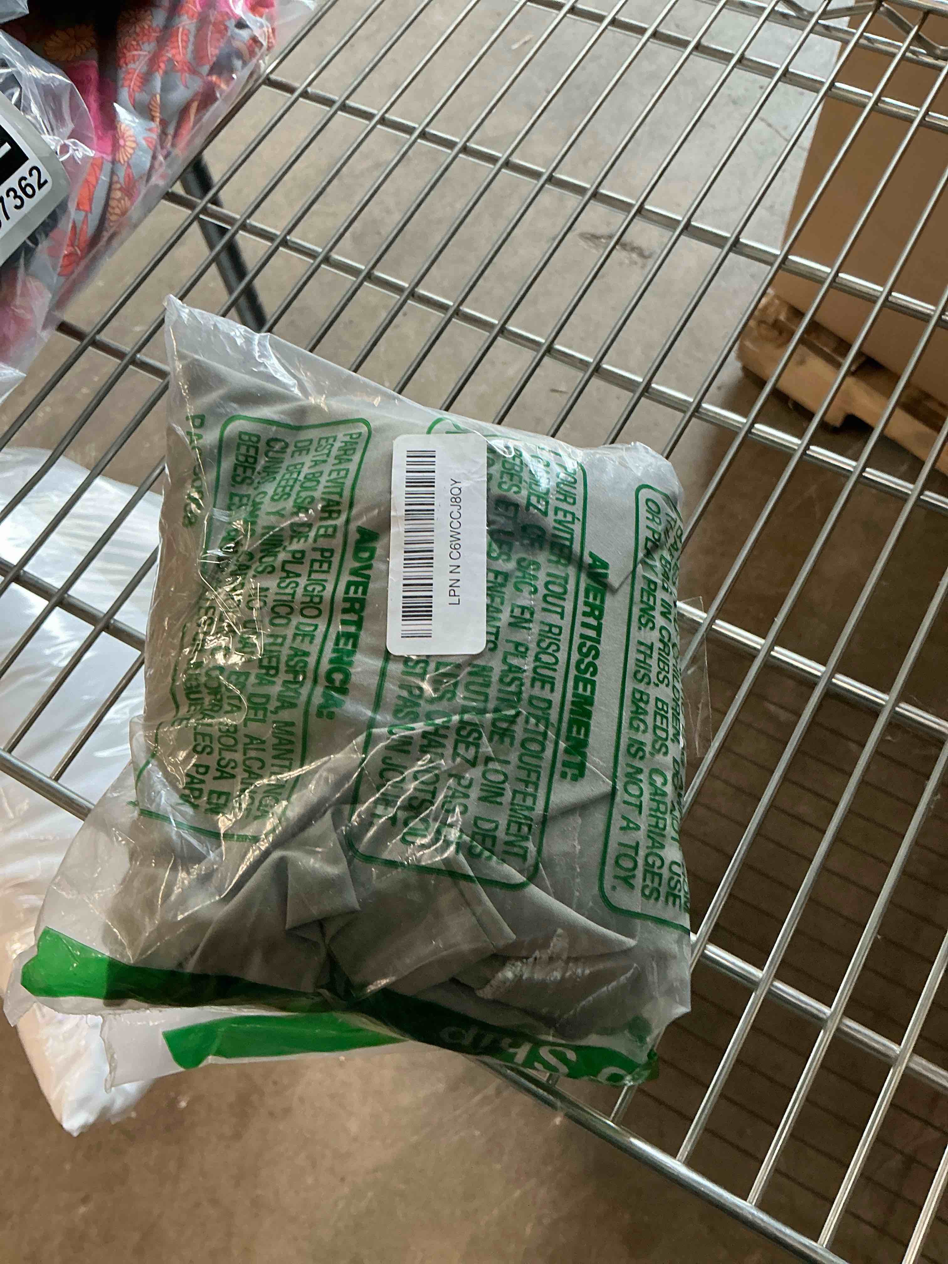 https://s3.amazonaws.com/lotting-images-prod/EmanualPiazza/GRA1937370_1779814657405.jpeg