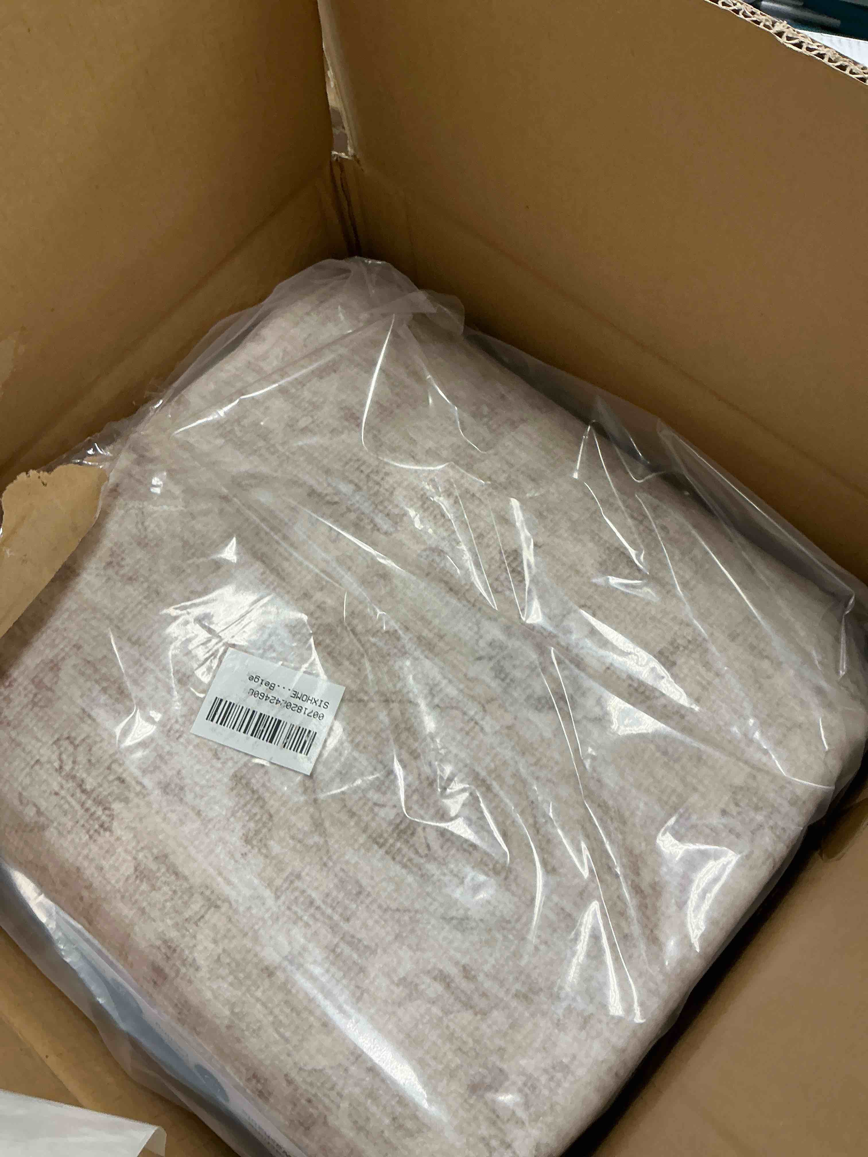 https://s3.amazonaws.com/lotting-images-prod/EmanualPiazza/GRA1937591_1779975287328.jpeg