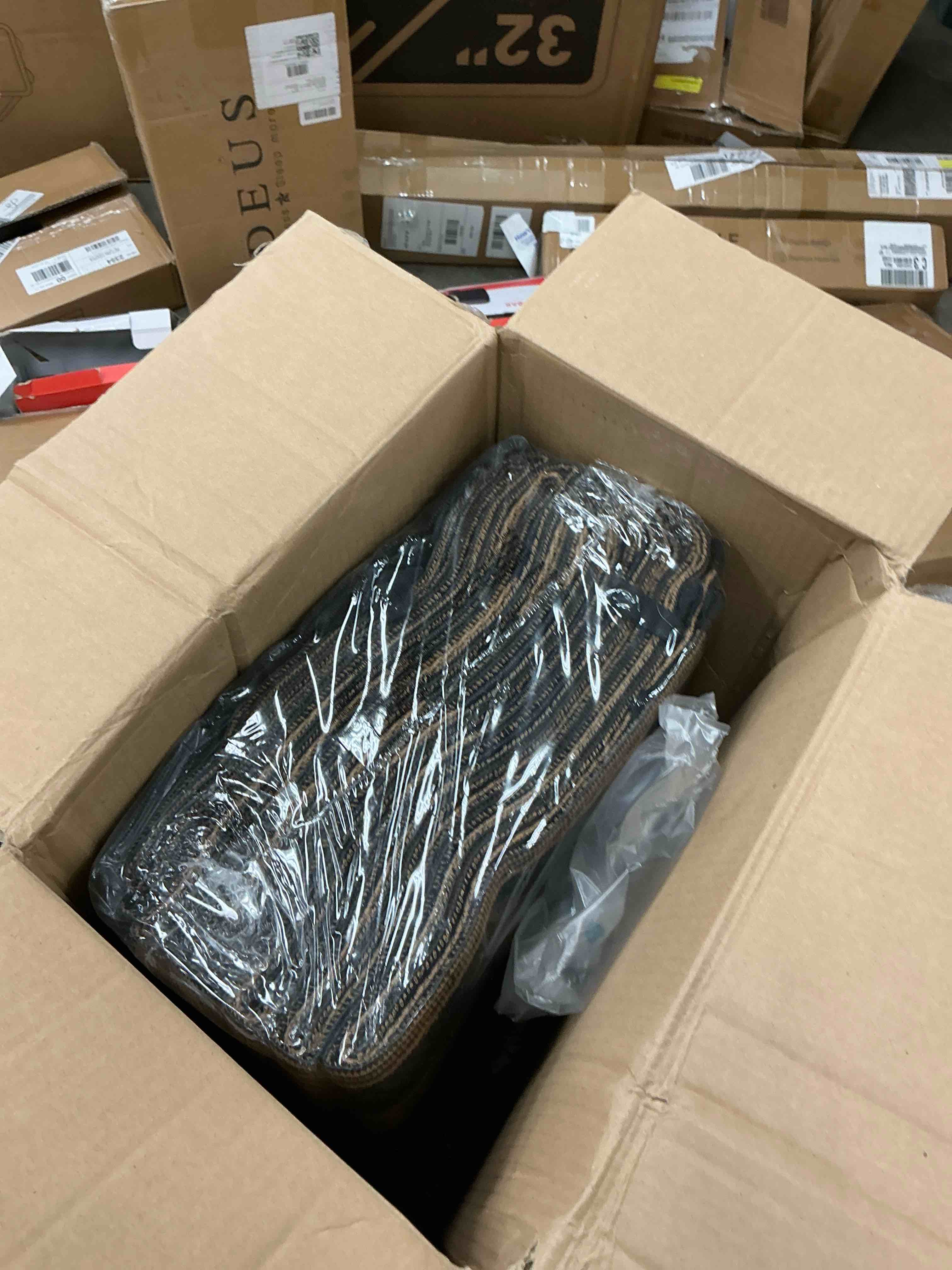 https://s3.amazonaws.com/lotting-images-prod/EmanualPiazza/GRA1937603_1779976526085.jpeg