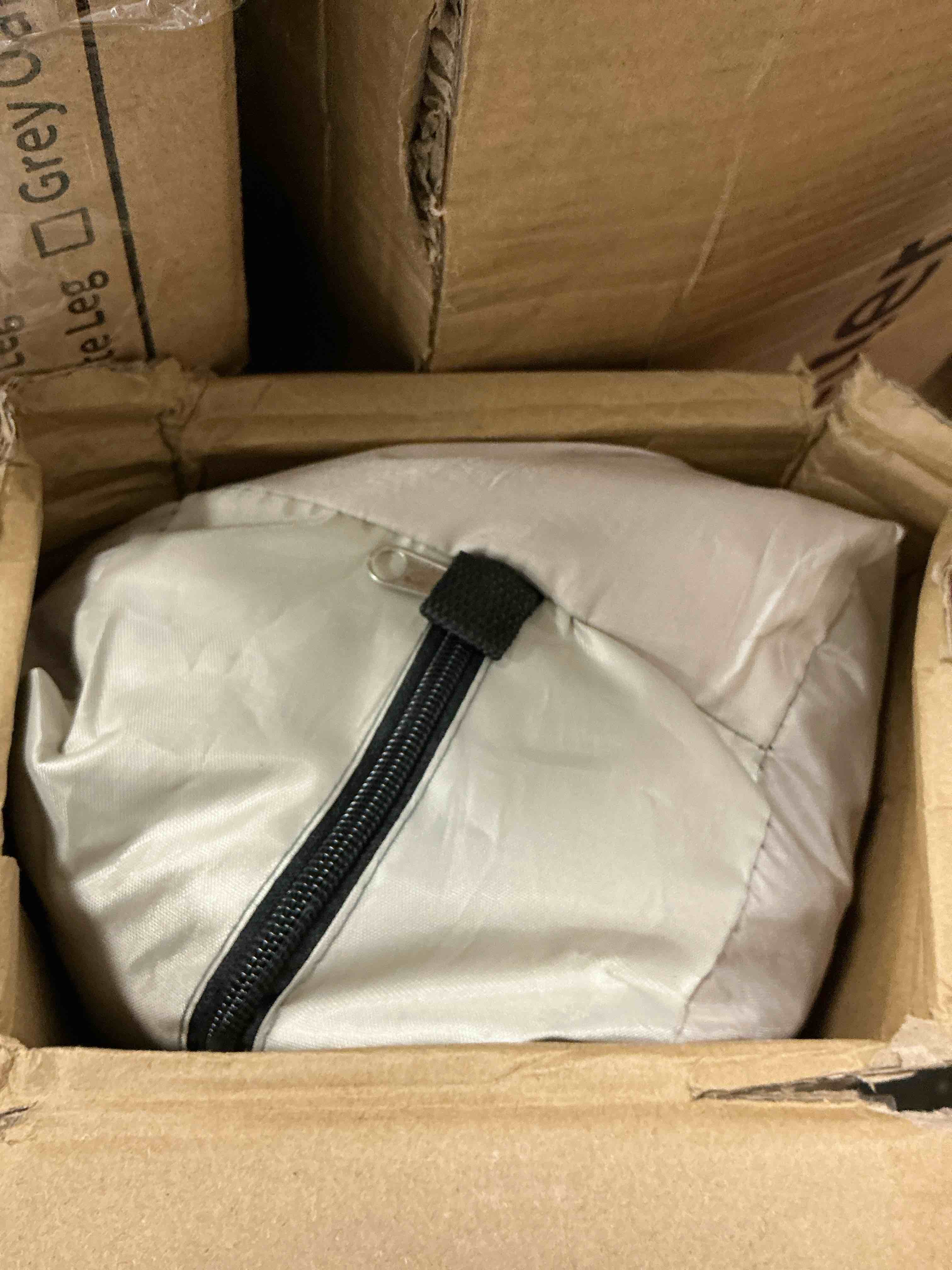 Condition photo showing Good Condition for mapskey 4-6 person tents for camping portable waterproof large glamping tents for outdoor family