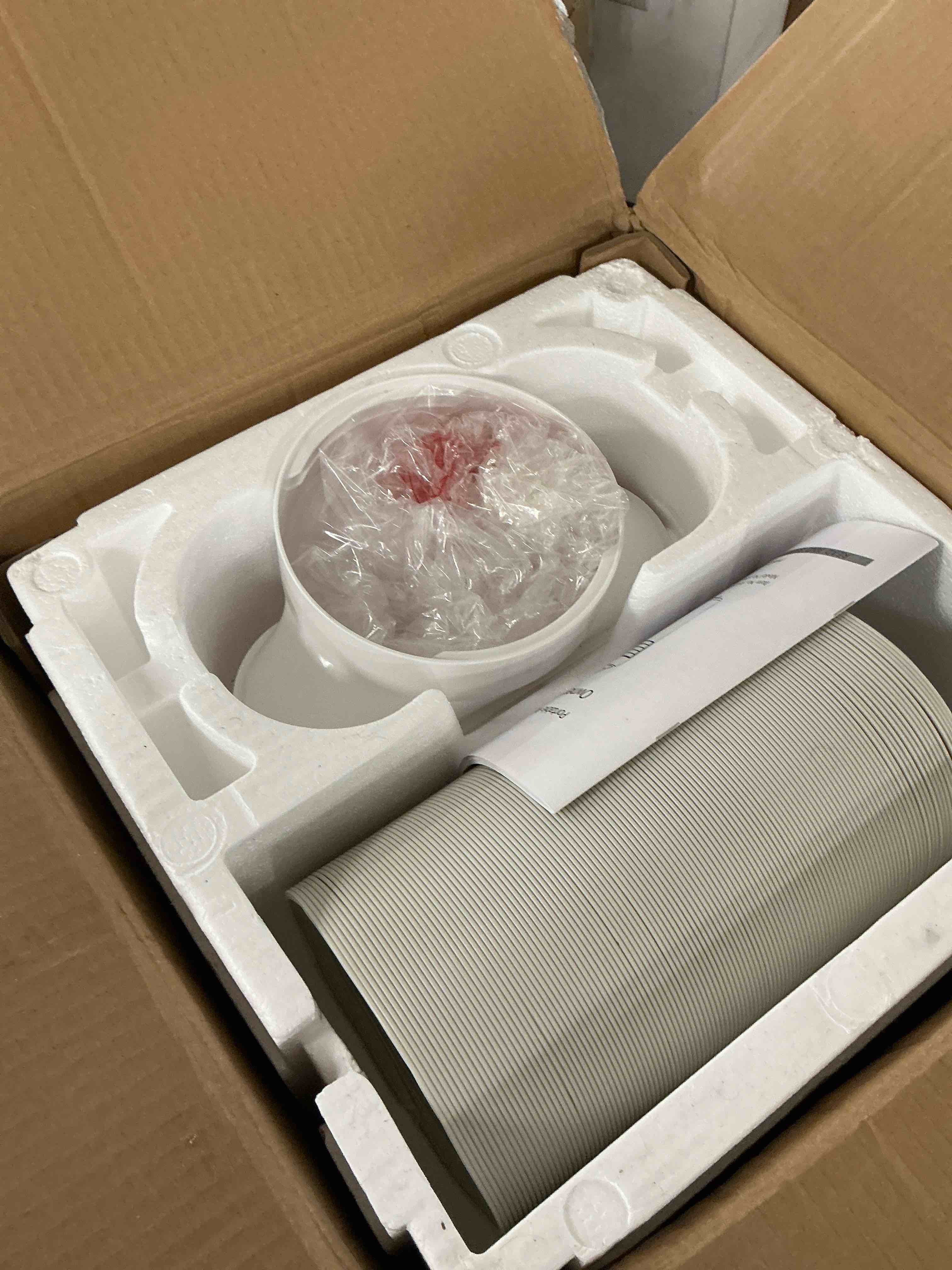 Condition photo showing Good Condition for kissair 6 000 btu window air conditioner with remote control for room ac unit air conditioner 6 in 1 easy installation cools up to 250 sq. ft
