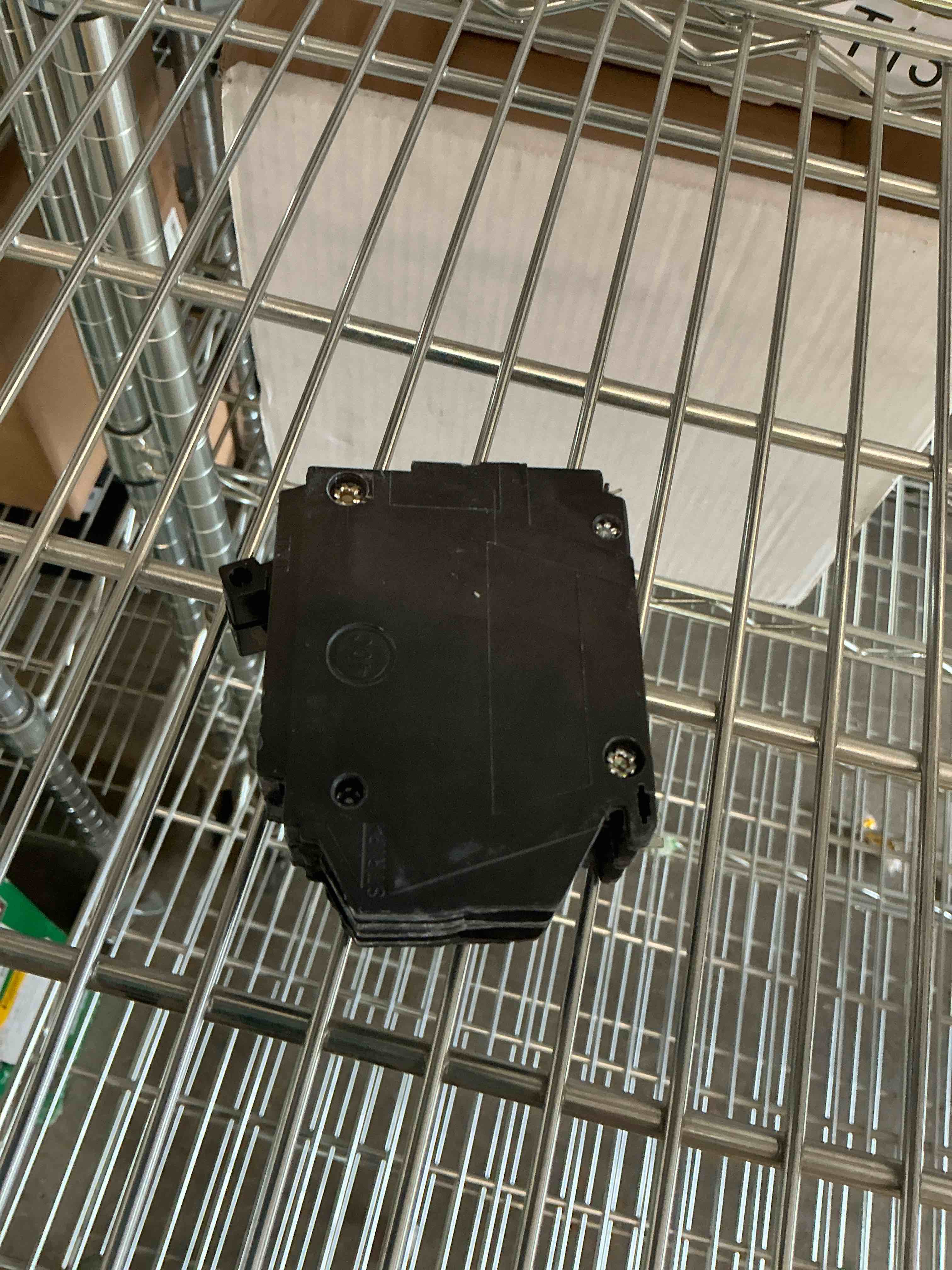 https://s3.amazonaws.com/lotting-images-prod/EmanualPiazza/GRA1938615_1781033306517.jpeg