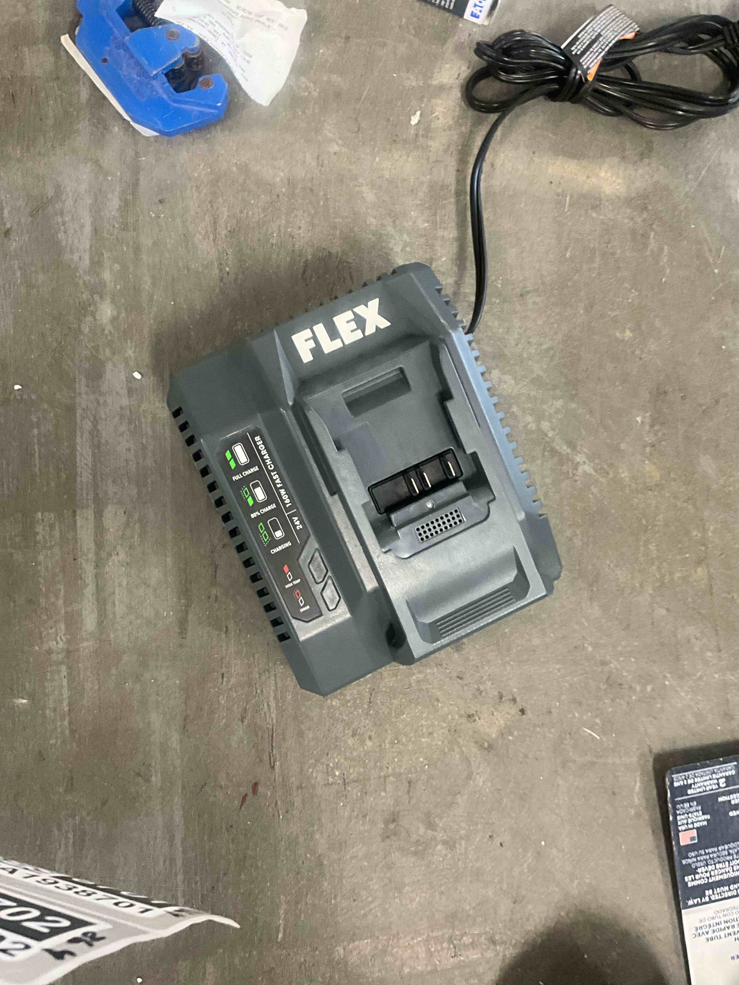 Condition photo showing Good Condition for flex 24v 160w lithium-ion battery fast charger - fx0411-z