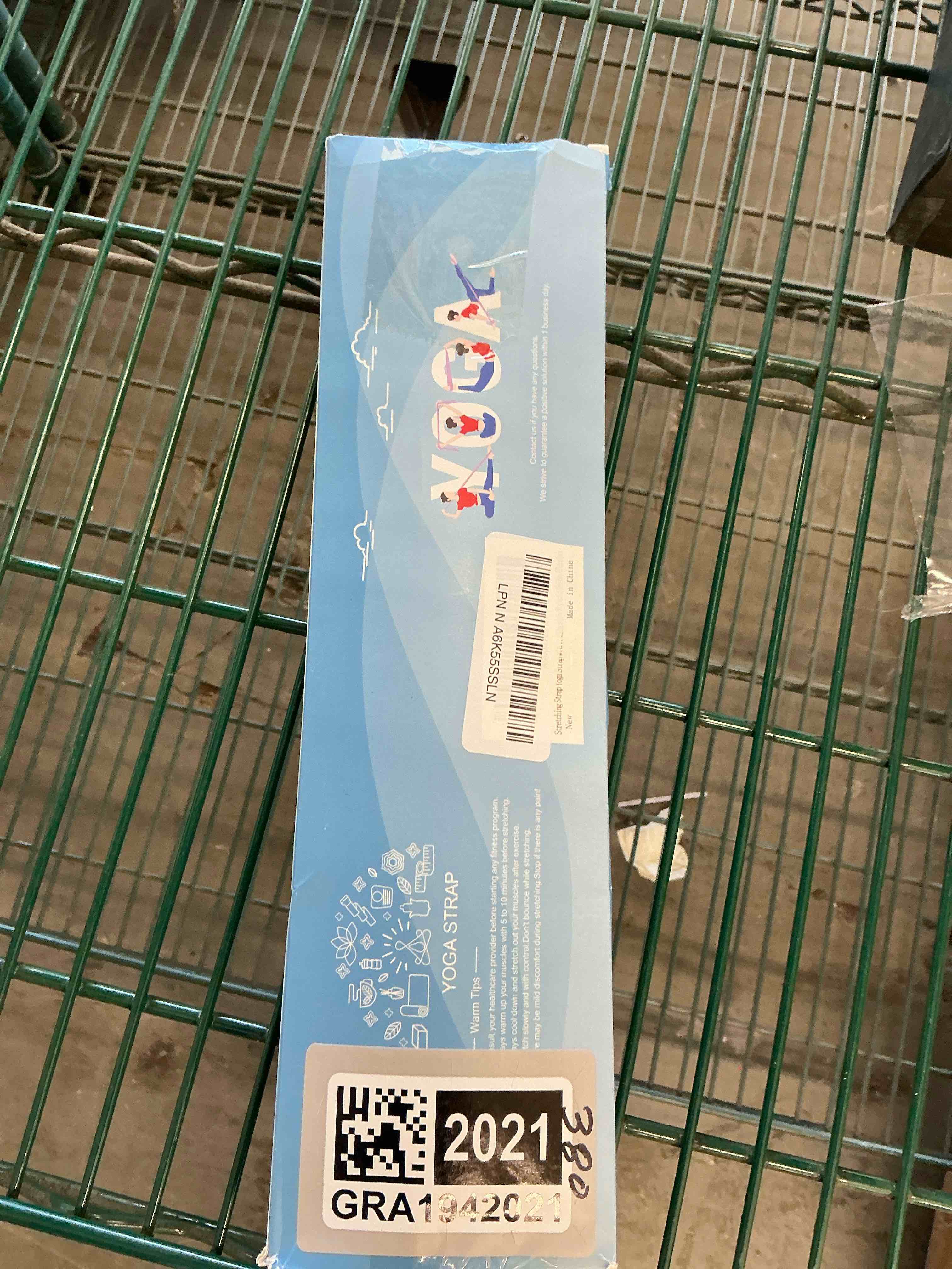 Condition photo showing Good Condition for Stretching Strap Yoga Strap with Loops, Stretch Straps for Physical Therapy, Non-Elastic Exercise Strap for Pilates, Dance and Gymnastics with Workout Guide Purple