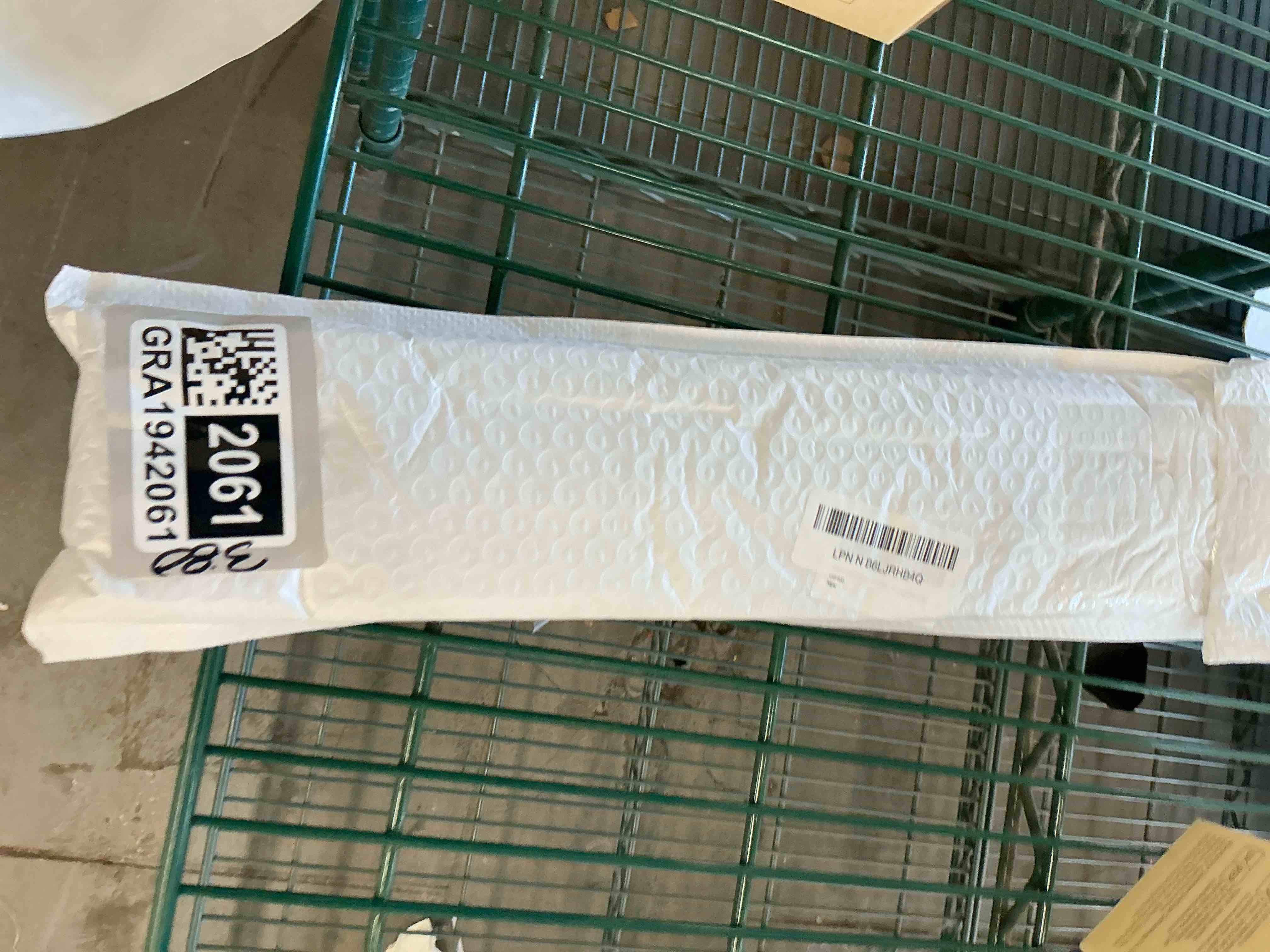 Condition photo showing Good Condition for Barcetine 1FT Stainless Steel Extension Pole for 1 Inch Diameter Flag Pole Kit - Easy to Install for Extending Flagpoles - White (2 Pack)