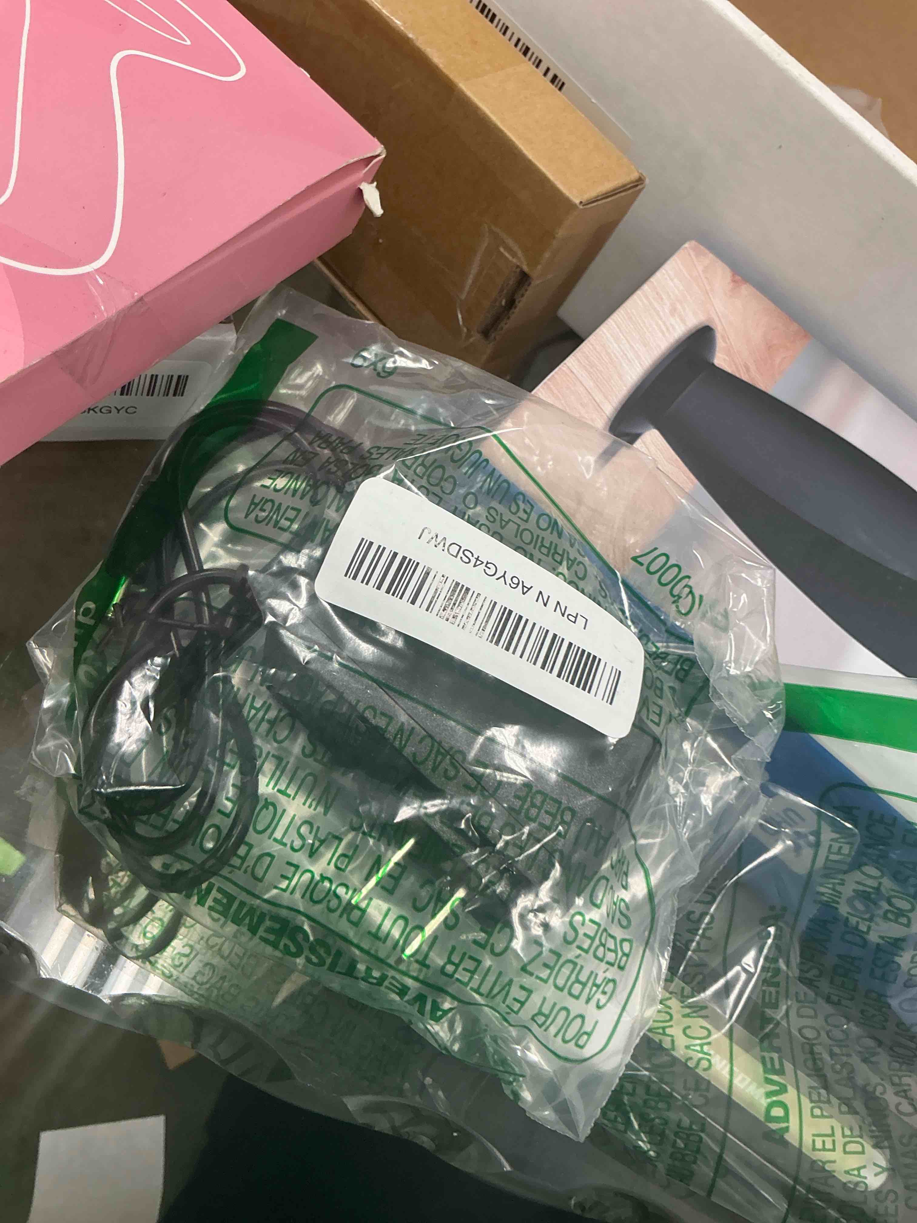 Condition photo showing Good Condition for NTQinParts AC/DC Wall Power Adapter/Charger Supply For Simply Smart Home Photoshare FSM010BL 10”, FSM08BL 8" WiFi Digital Picture Frame